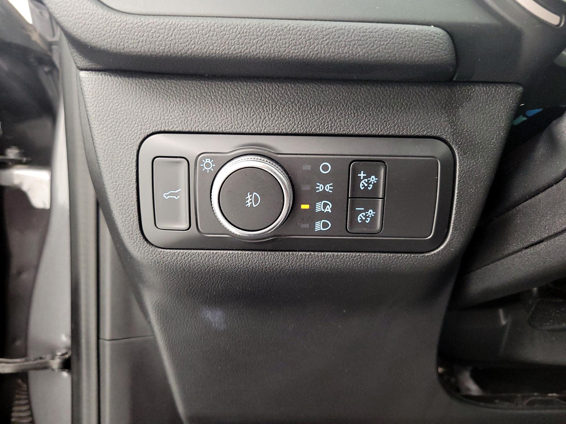 Thumbnail: 2021 Ford Escape - 13