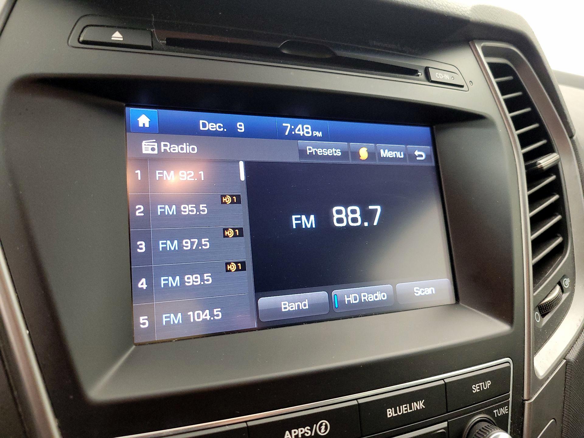 Thumbnail: 2018 Hyundai Santa Fe - 15