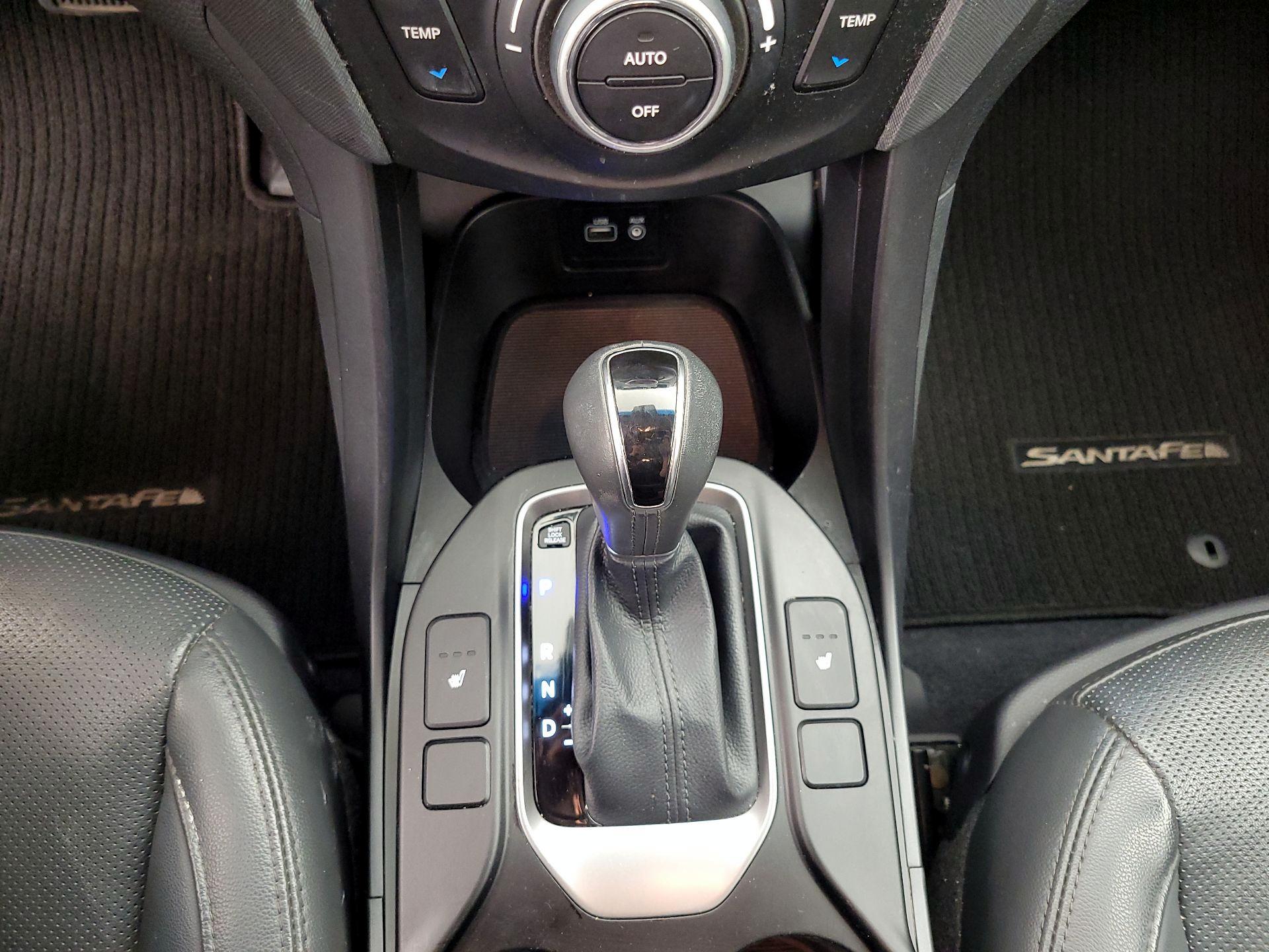 Thumbnail: 2018 Hyundai Santa Fe - 17