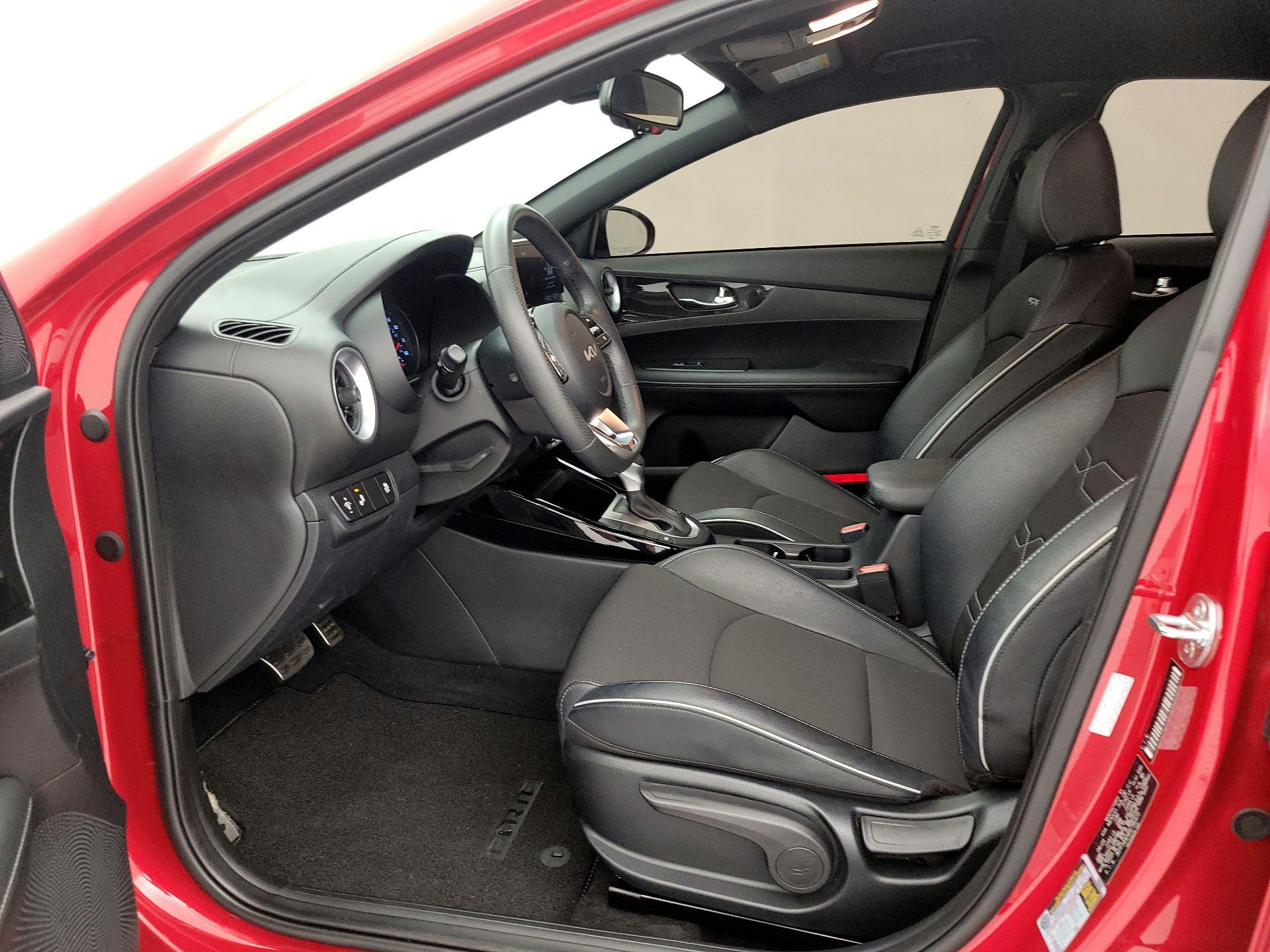 Thumbnail: 2024 Kia Forte - 11