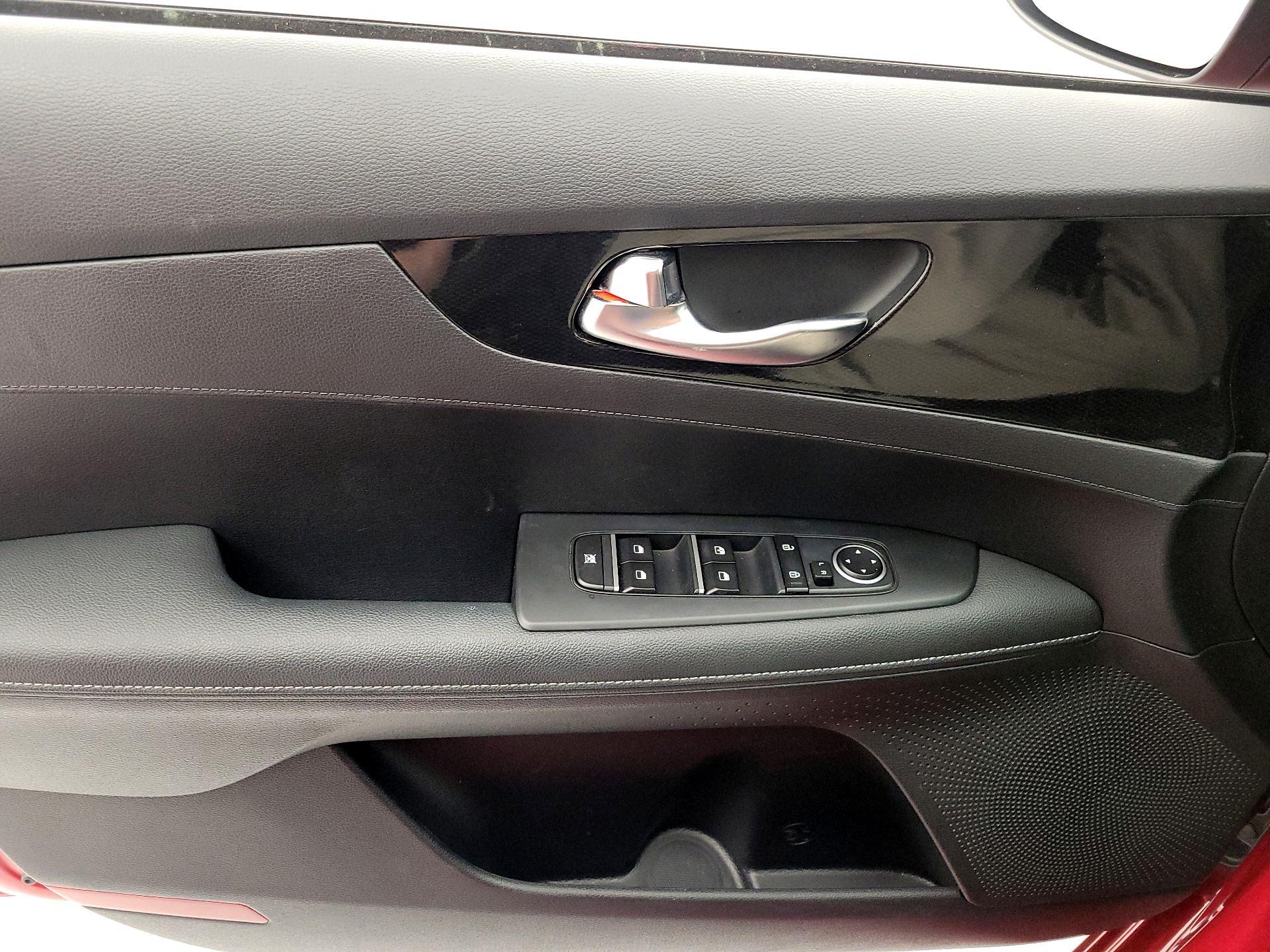 Thumbnail: 2024 Kia Forte - 12