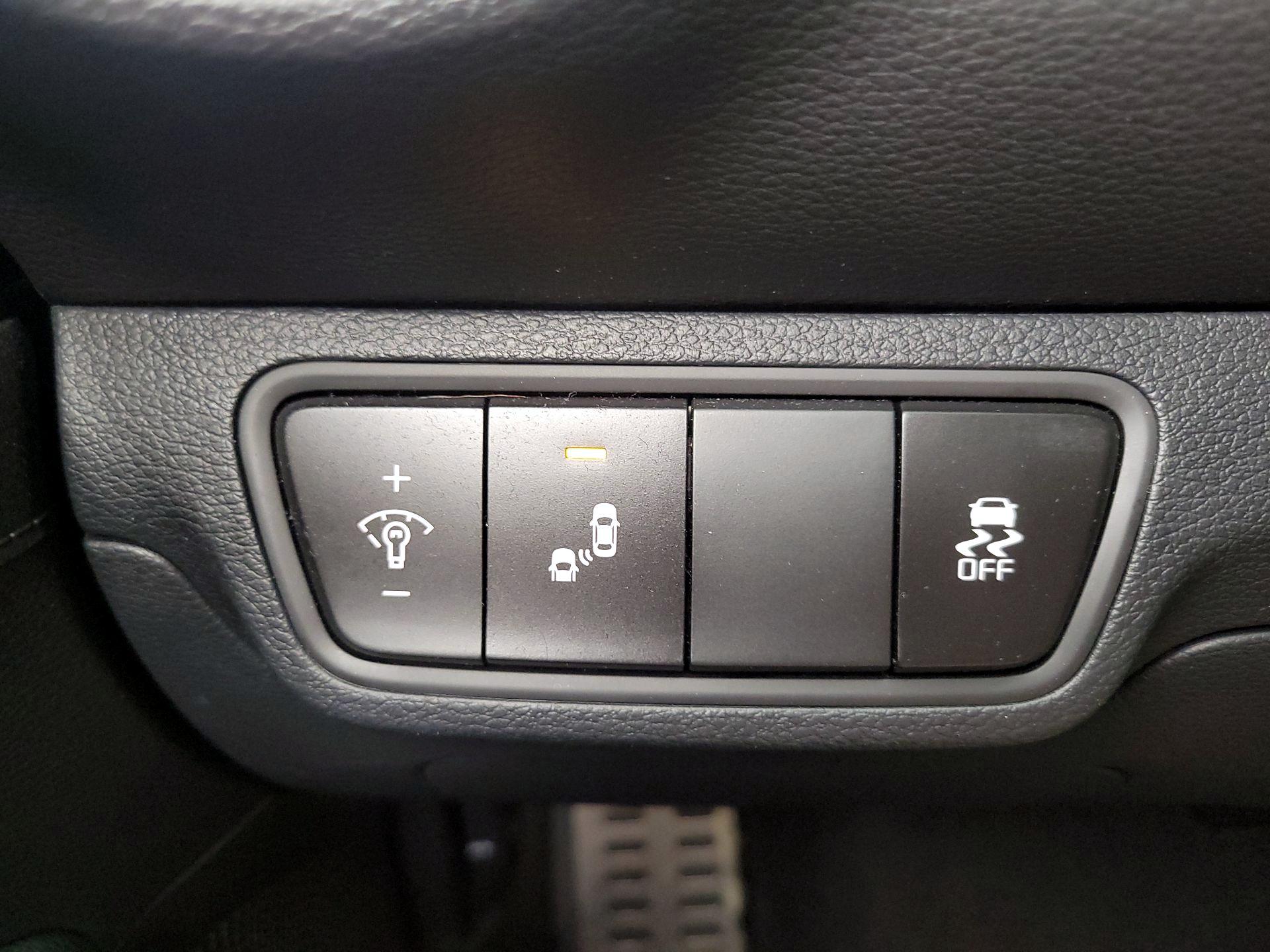 Thumbnail: 2024 Kia Forte - 13