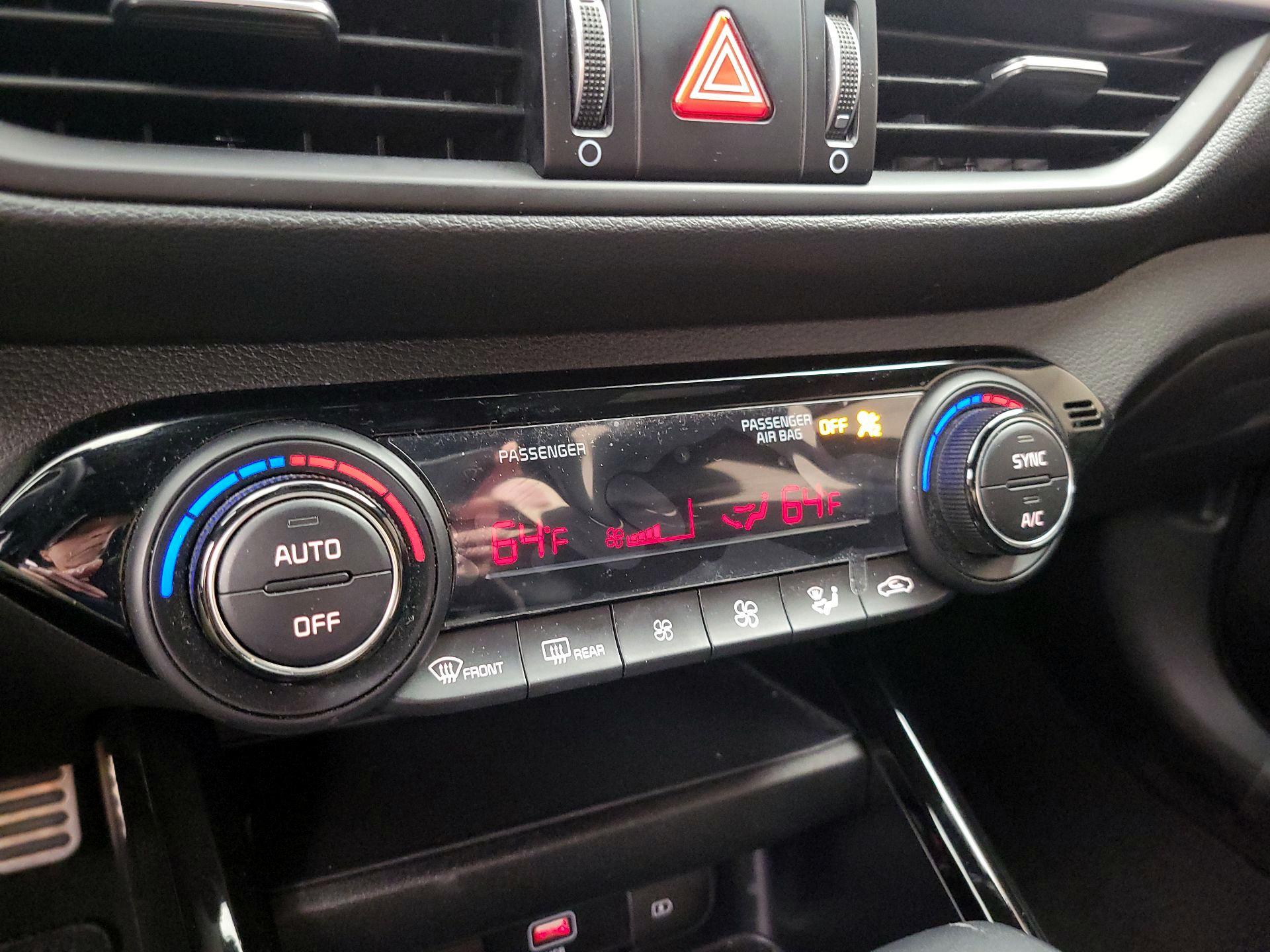 Thumbnail: 2024 Kia Forte - 17