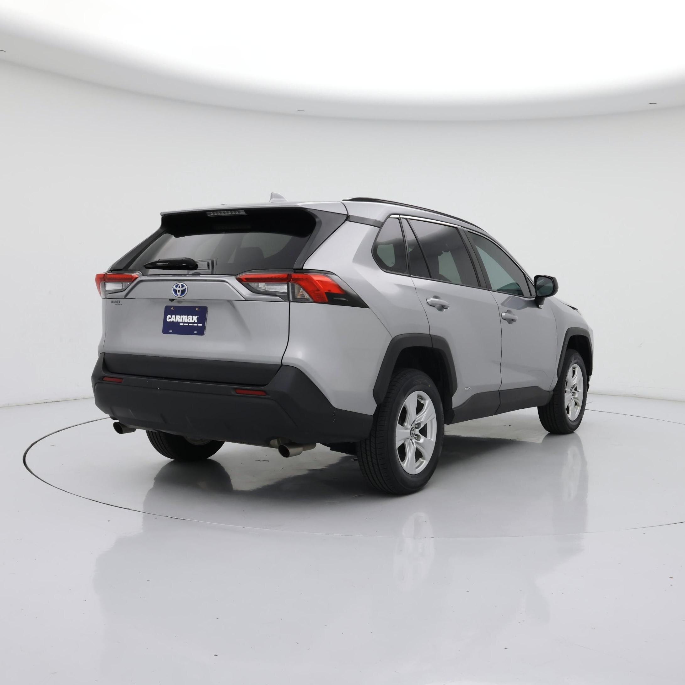 Thumbnail: 2020 Toyota RAV4 - 8