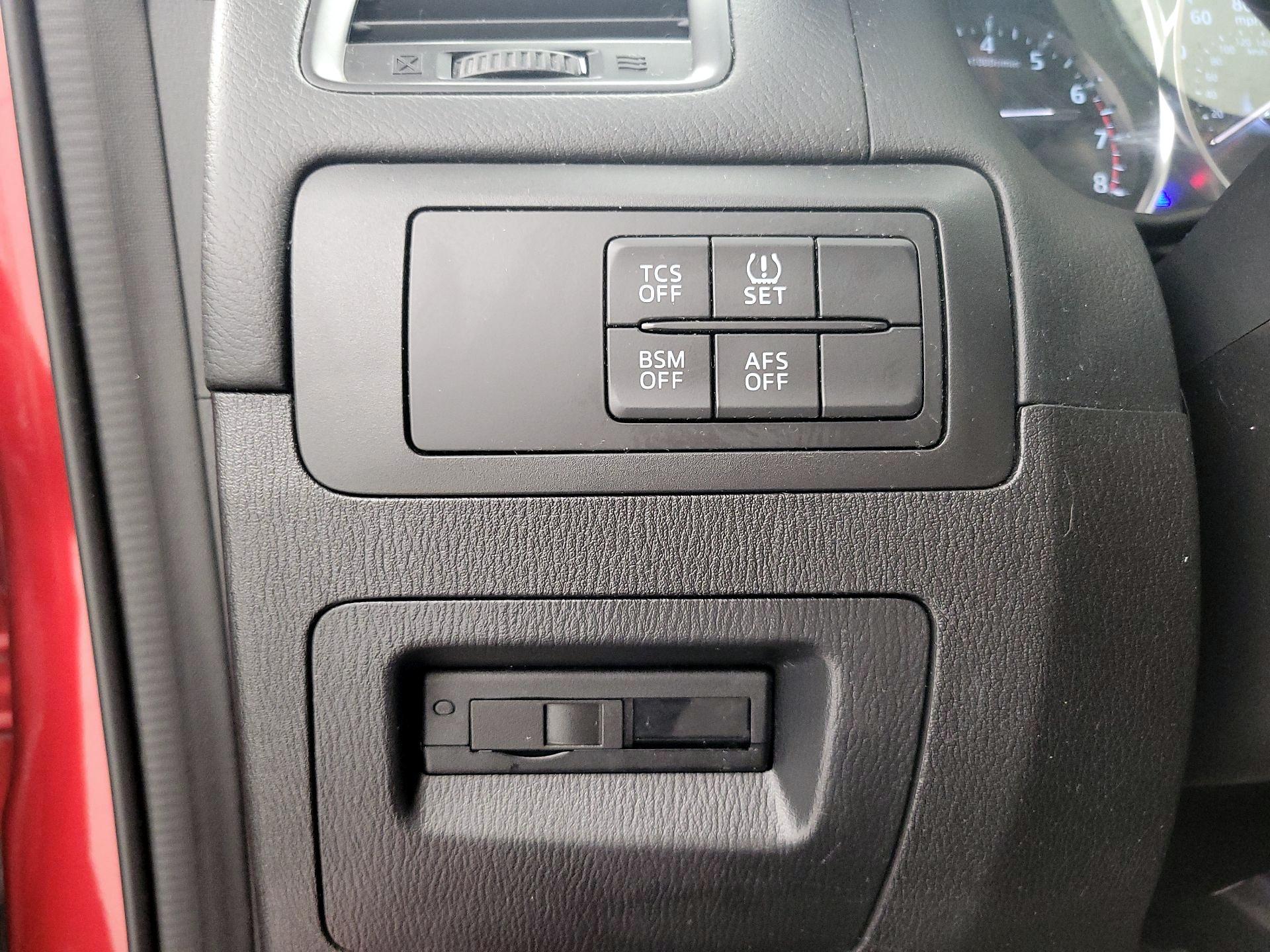 Thumbnail: 2014 Mazda CX-5 - 13