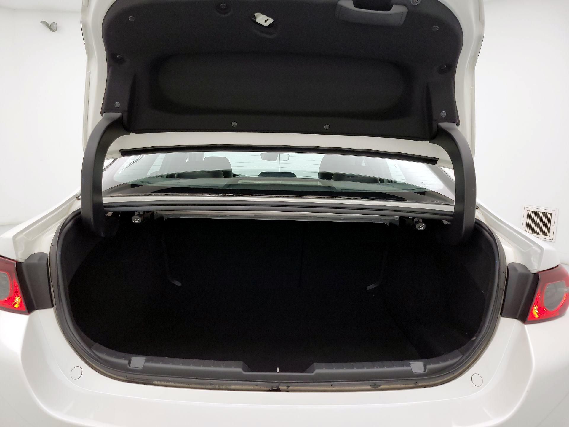 Thumbnail: 2019 Mazda Mazda3 - 20