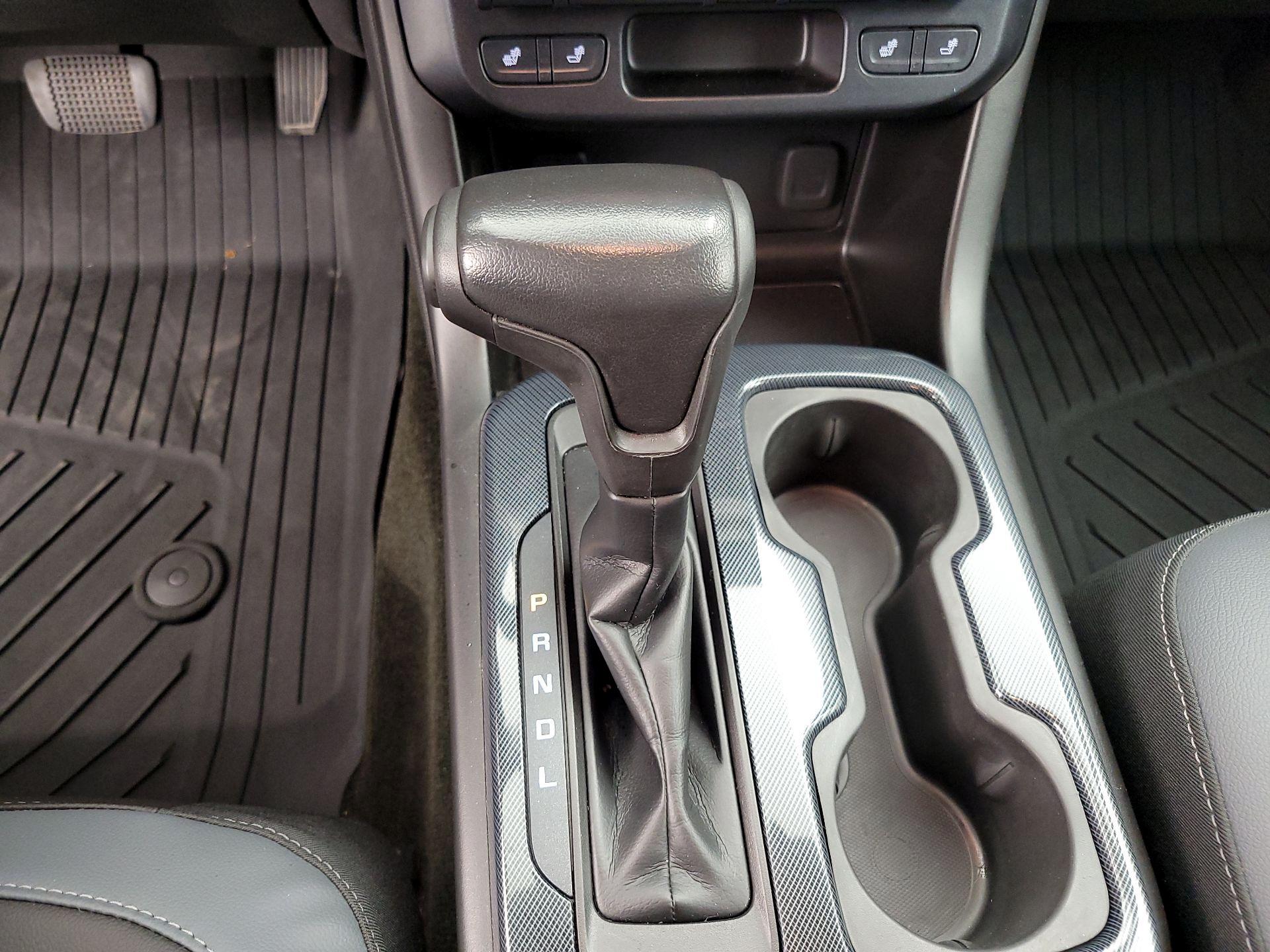 Thumbnail: 2018 Chevrolet Colorado - 18