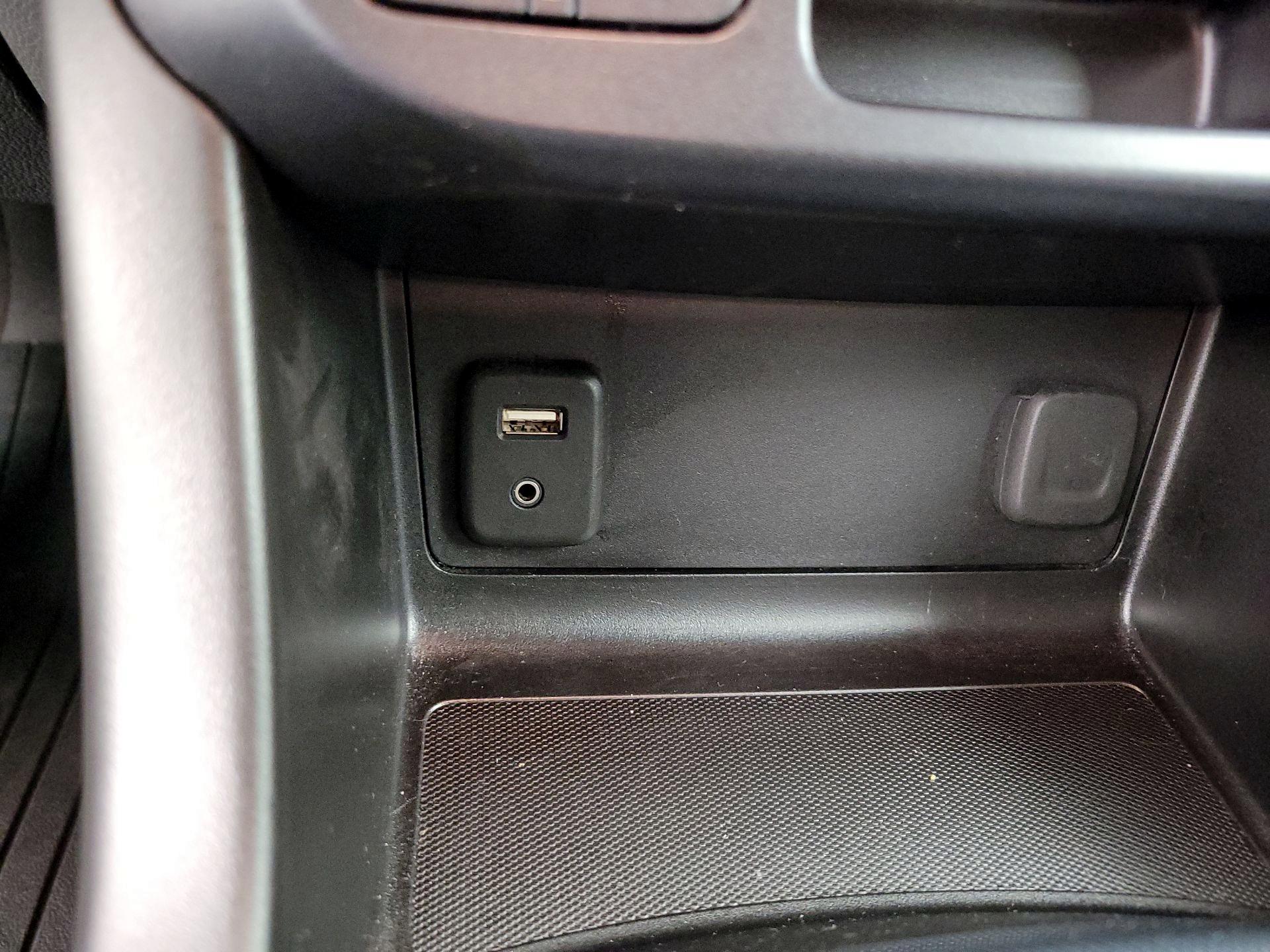 Thumbnail: 2018 Chevrolet Colorado - 19