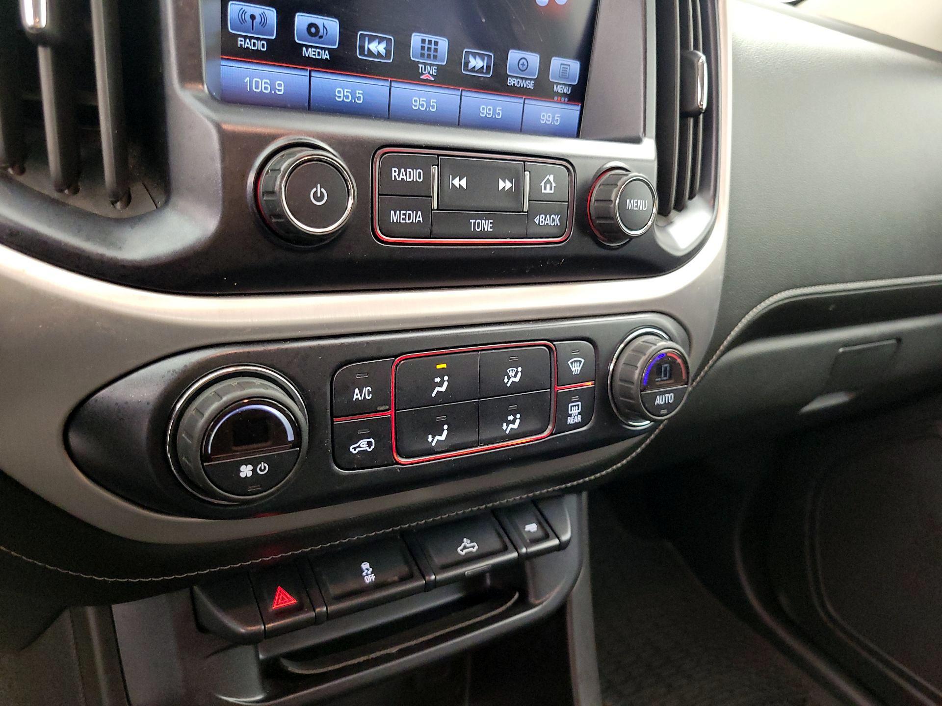 Thumbnail: 2016 GMC Canyon - 16