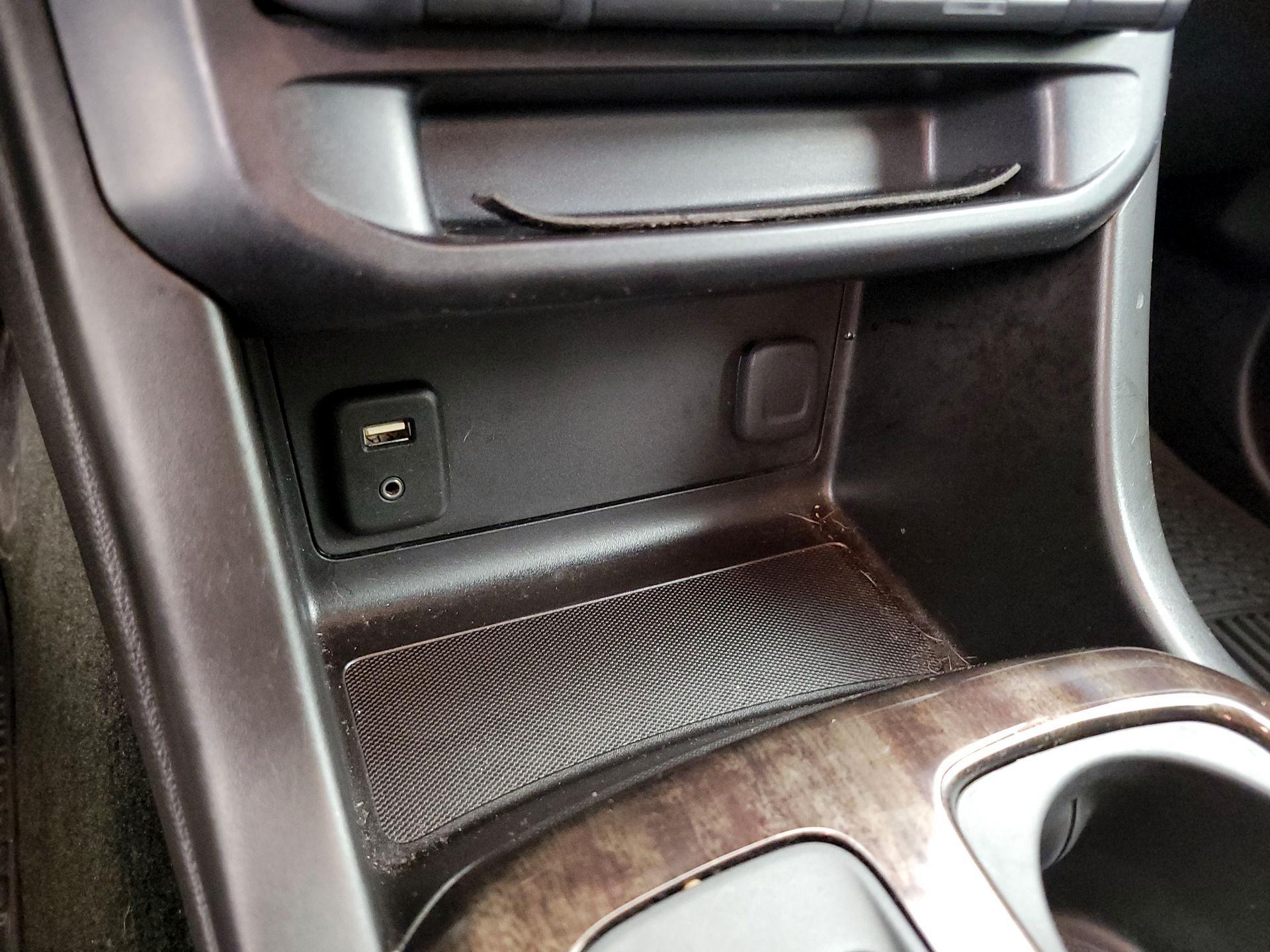 Thumbnail: 2016 GMC Canyon - 18