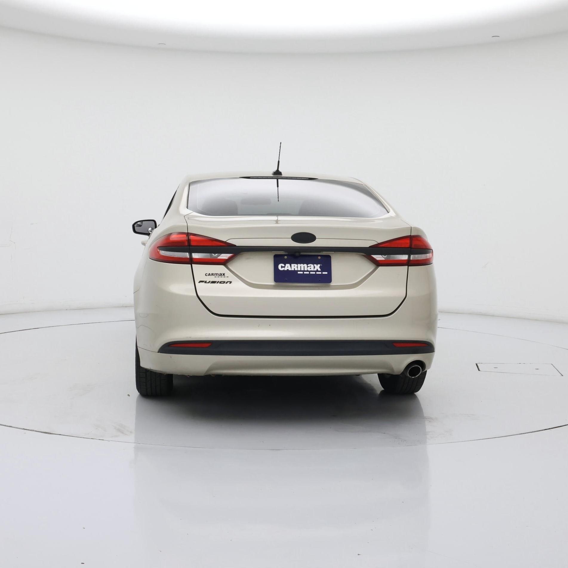 Thumbnail: 2017 Ford Fusion - 6