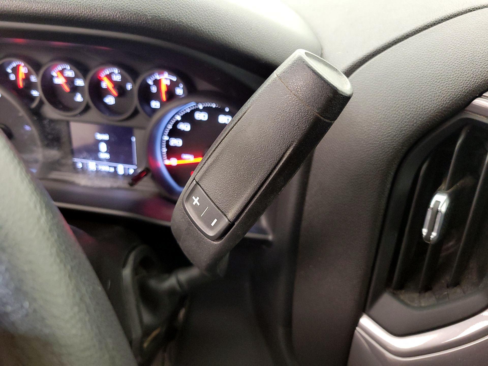 Thumbnail: 2022 Chevrolet Silverado 1500 - 17