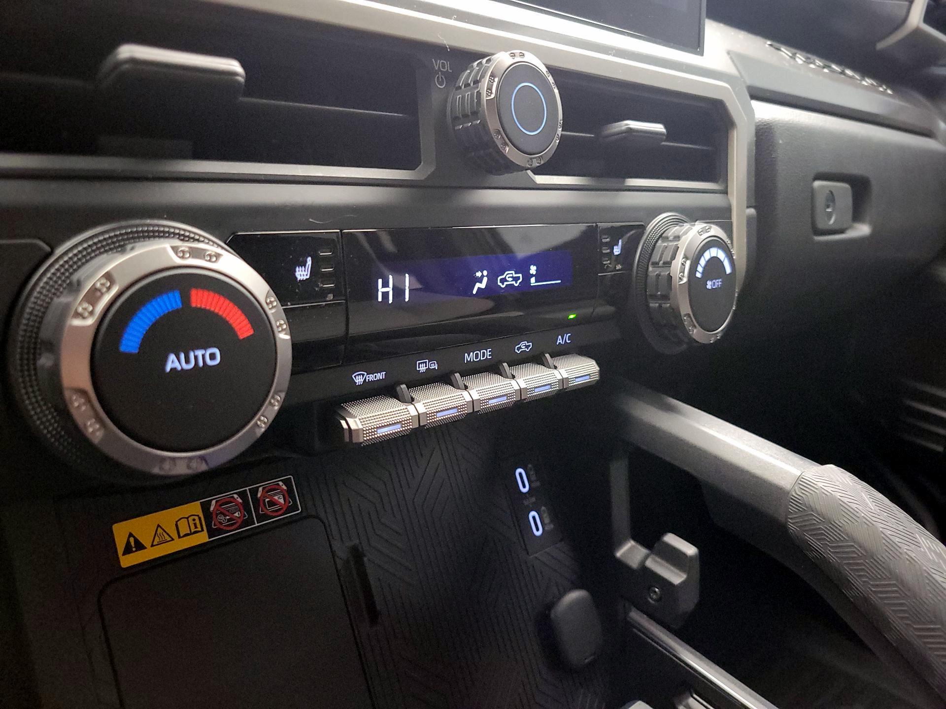 Thumbnail: 2024 Toyota Tacoma - 16