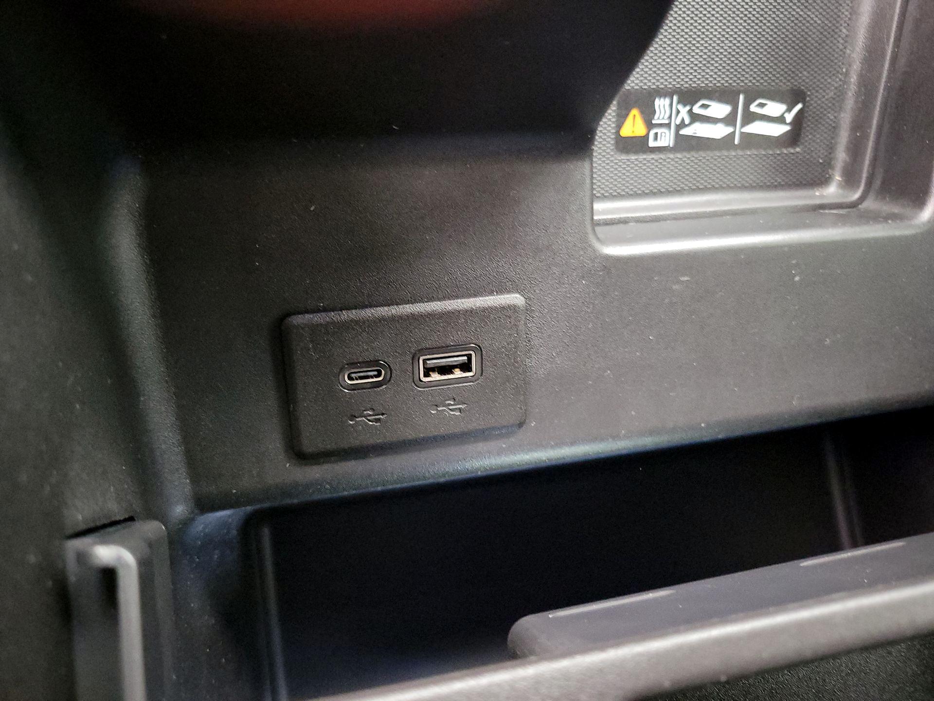 Thumbnail: 2025 GMC Sierra 1500 - 19