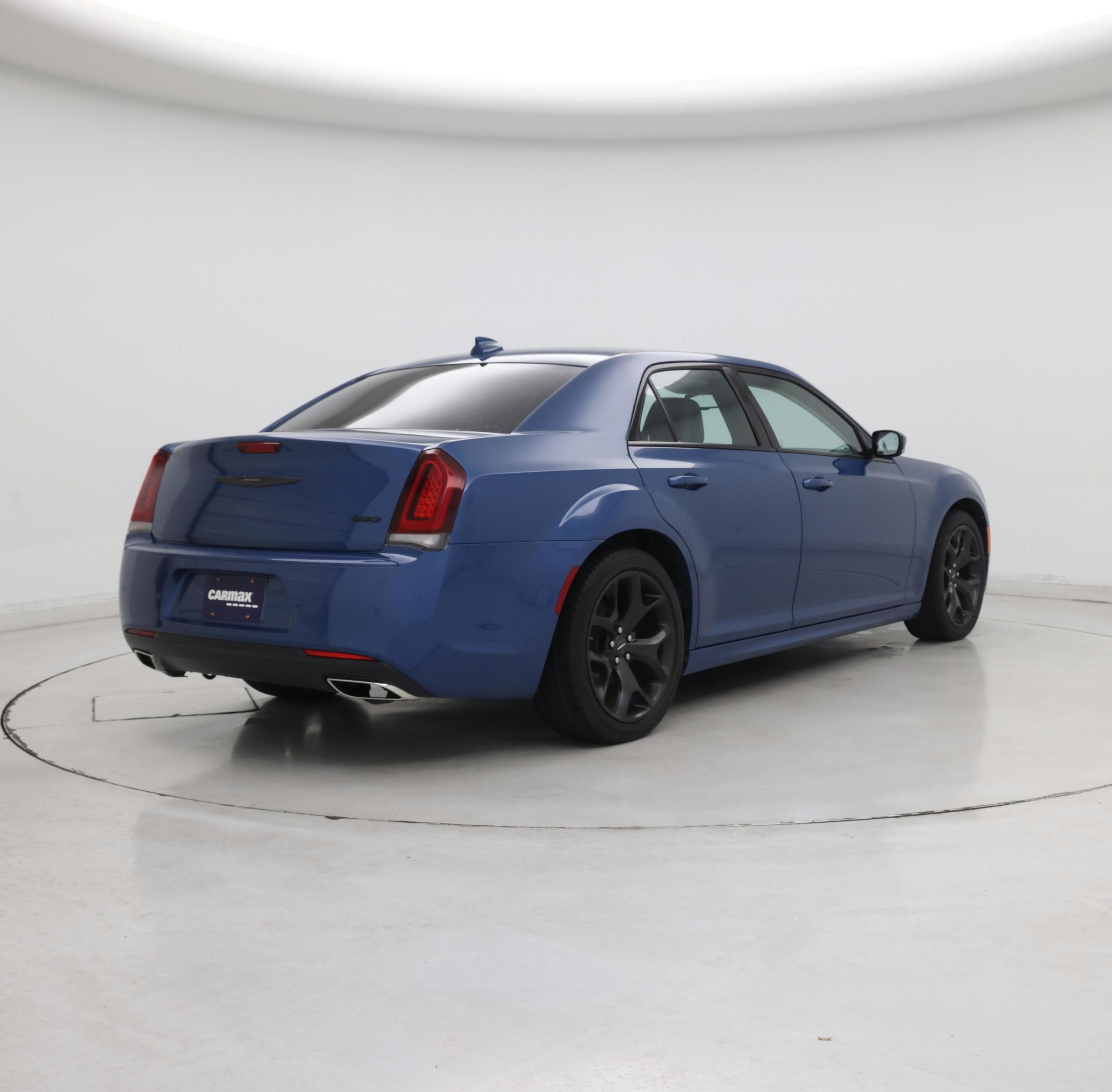 Thumbnail: 2022 Chrysler 300 - 8