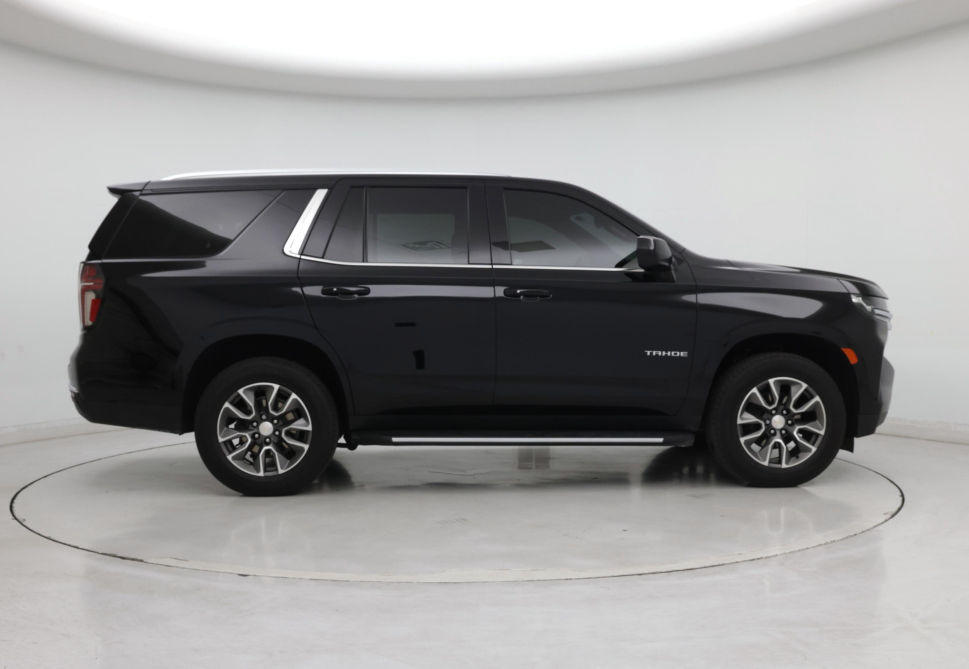 Thumbnail: 2021 Chevrolet Tahoe - 7