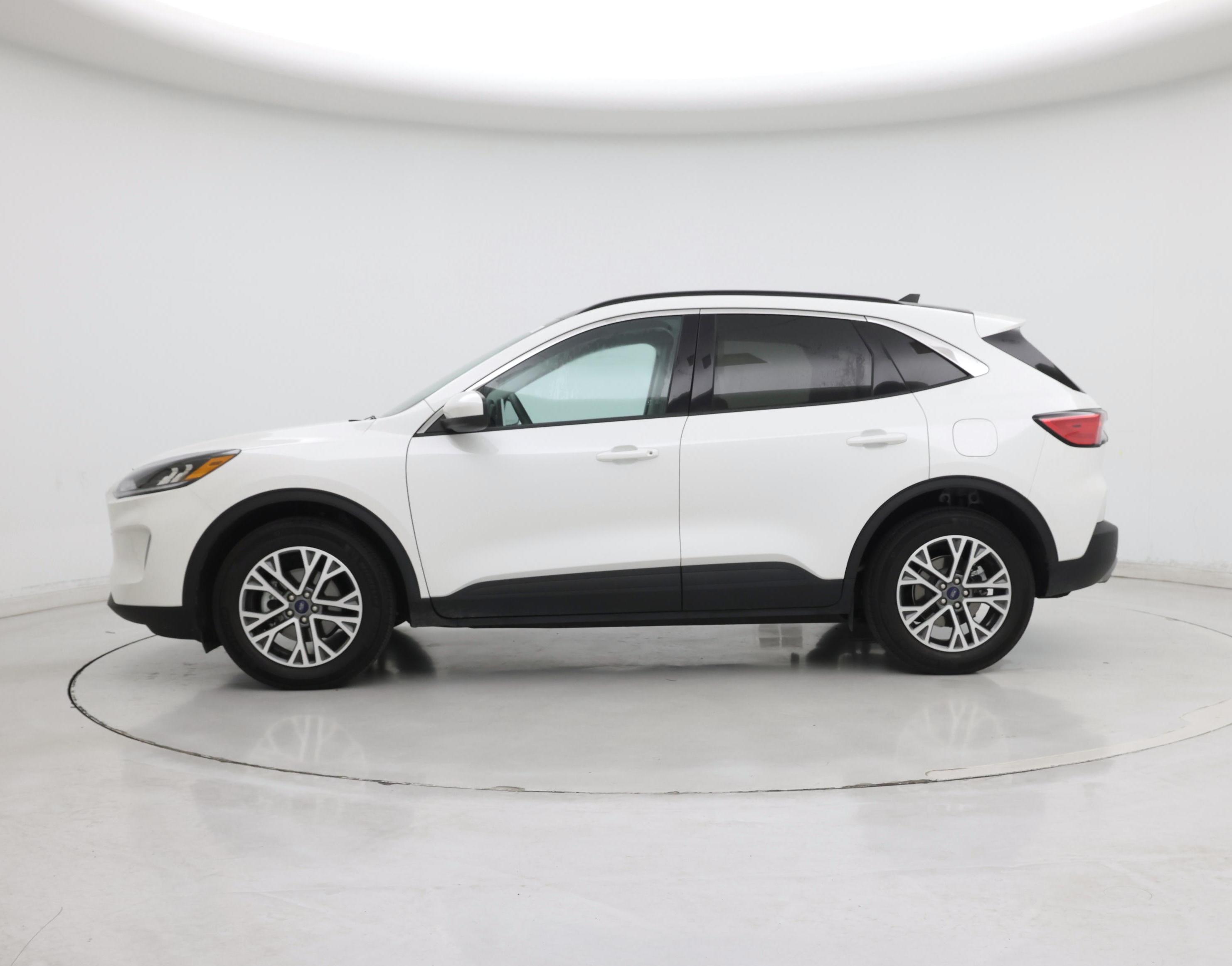 Thumbnail: 2022 Ford Escape - 3