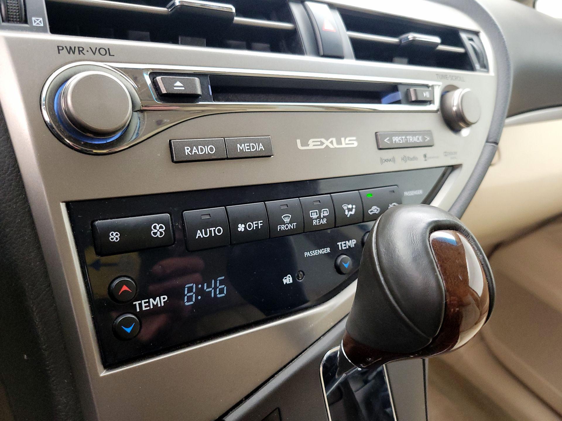 Thumbnail: 2015 Lexus RX - 17