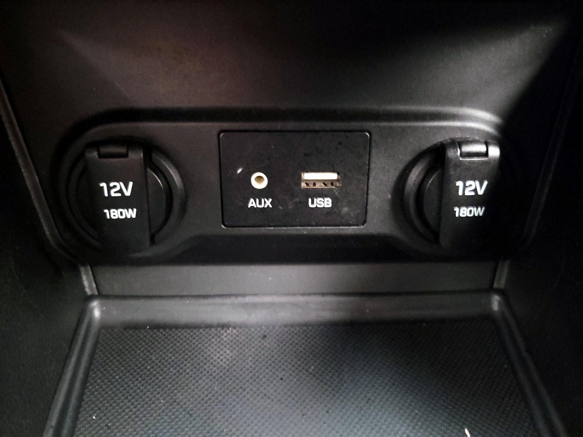 Thumbnail: 2020 Hyundai Accent - 18