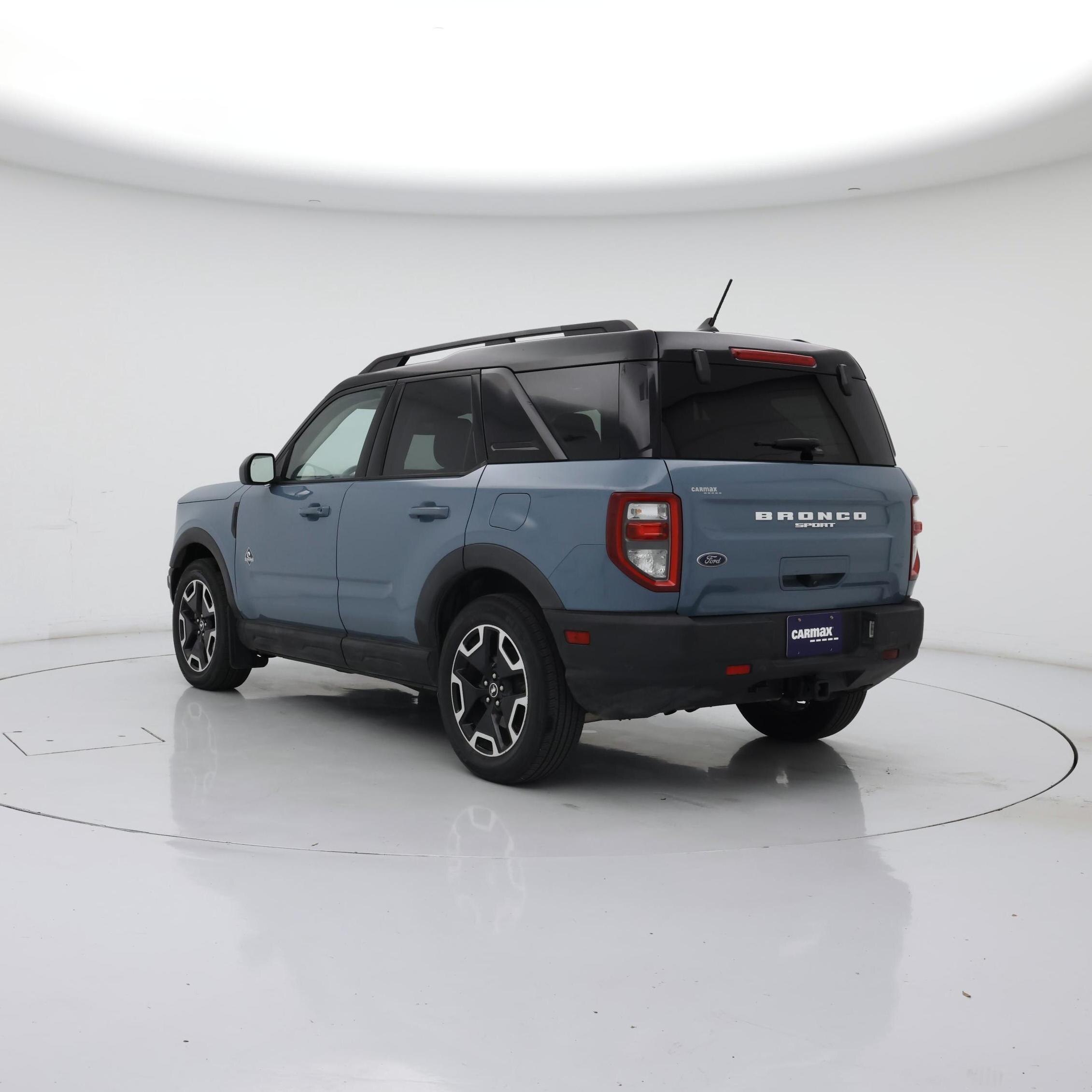 Thumbnail: 2021 Ford Bronco Sport - 2