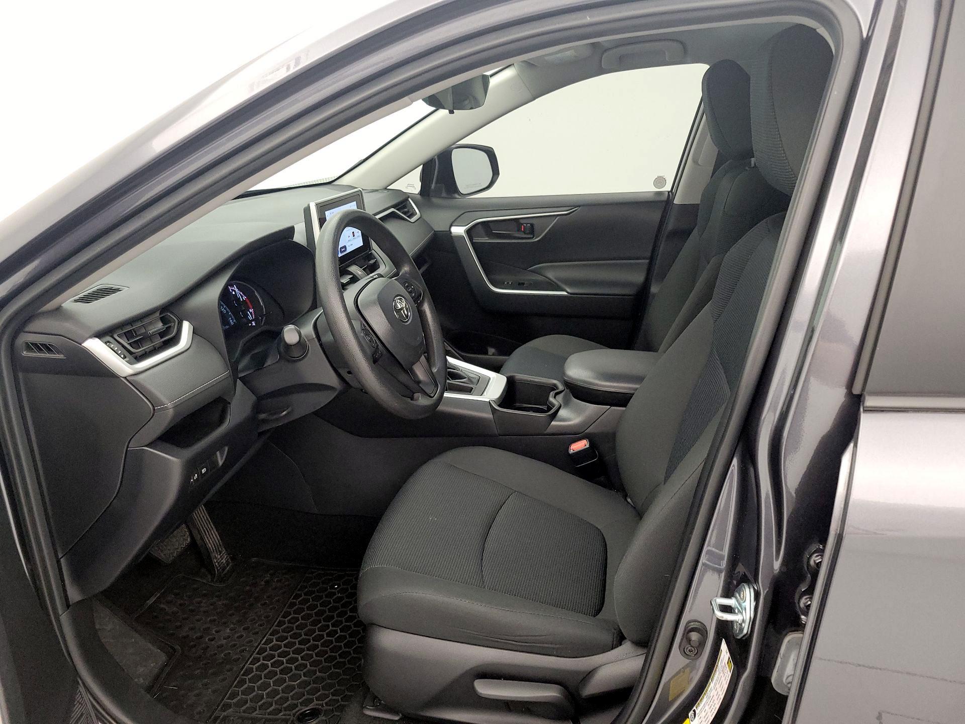 Thumbnail: 2023 Toyota RAV4 - 11