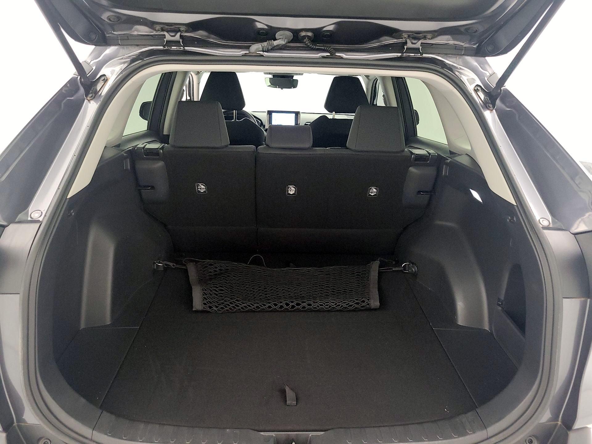 Thumbnail: 2023 Toyota RAV4 - 20