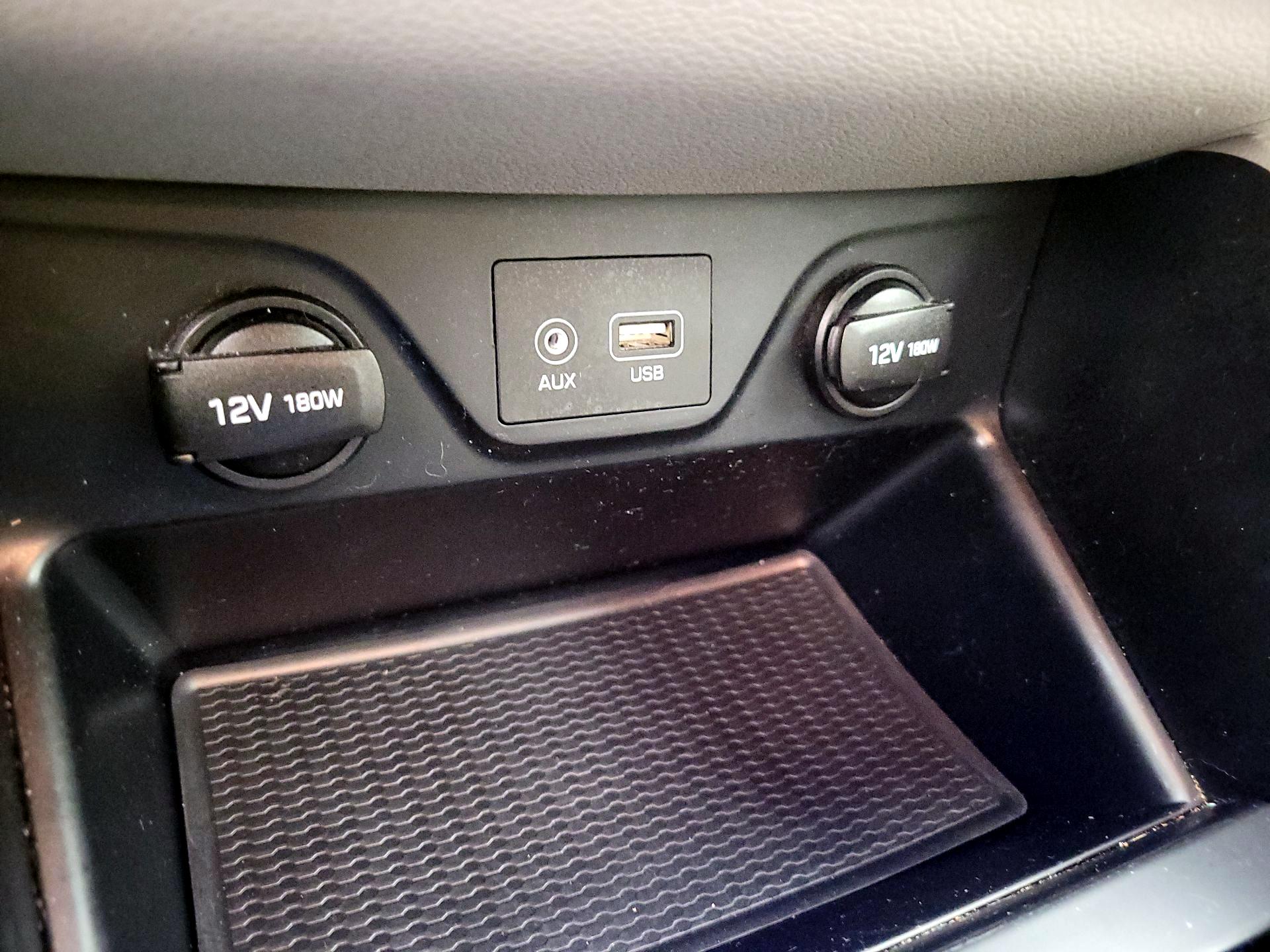 Thumbnail: 2020 Hyundai Tucson - 18