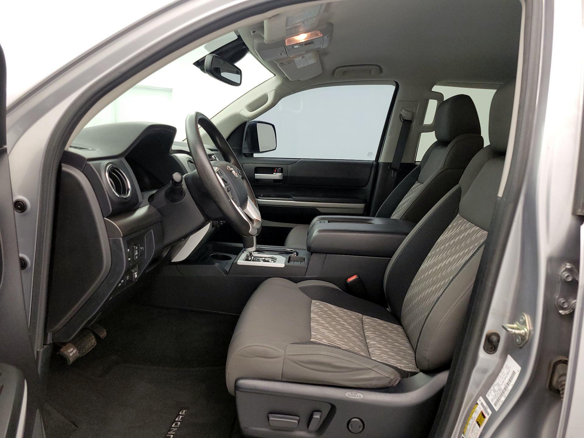 Thumbnail: 2020 Toyota Tundra - 11