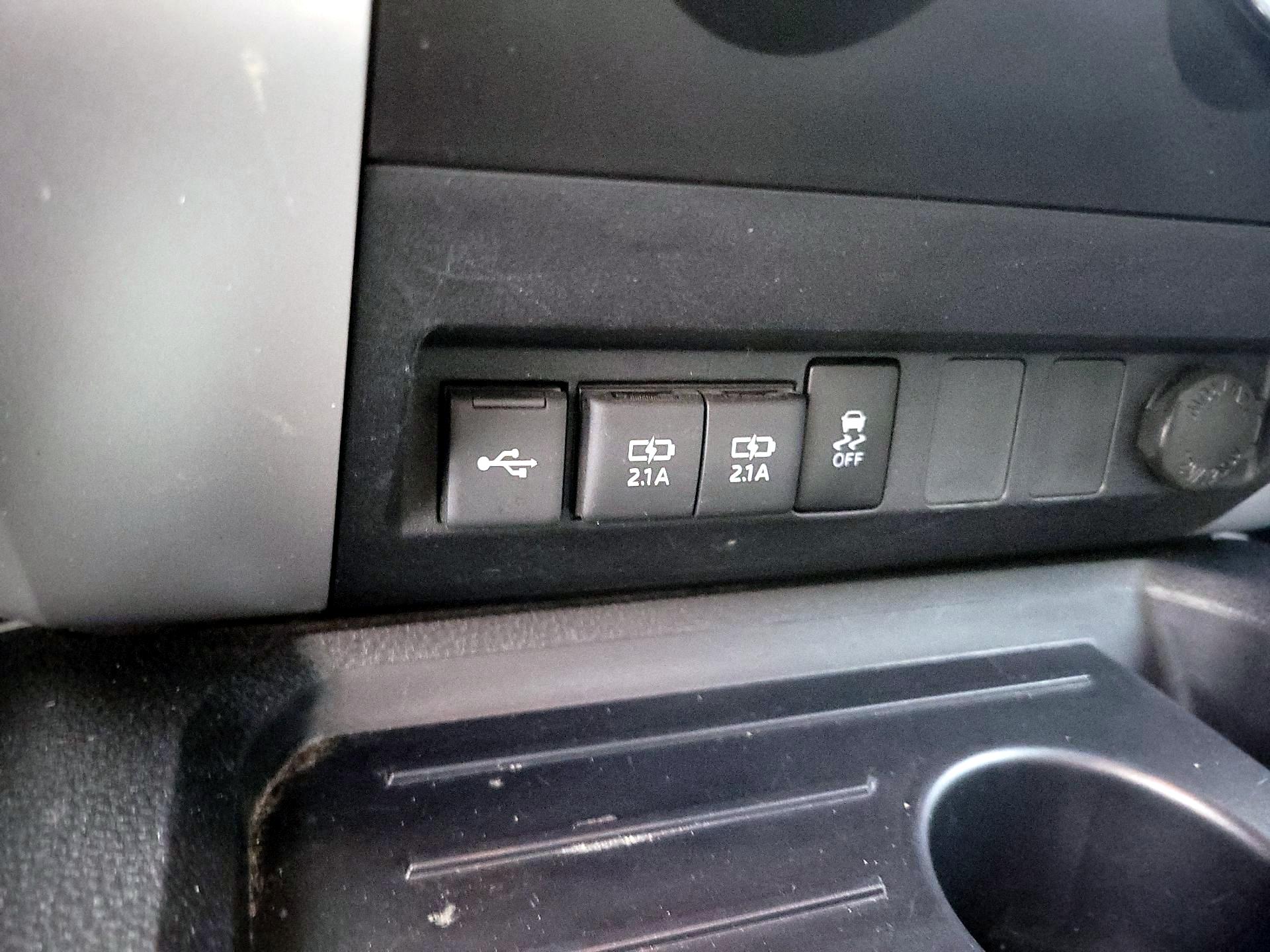 Thumbnail: 2020 Toyota Tundra - 19