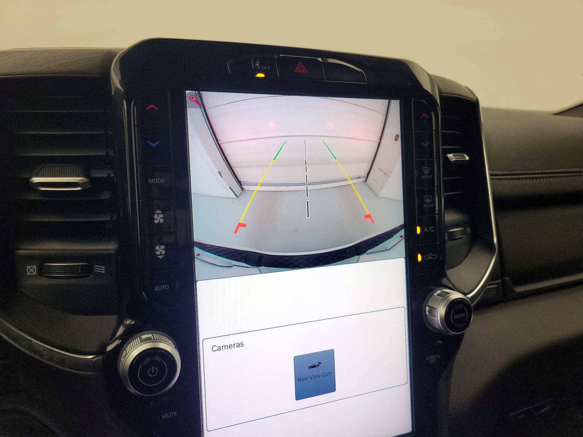 Thumbnail: 2025 RAM 1500 - 15