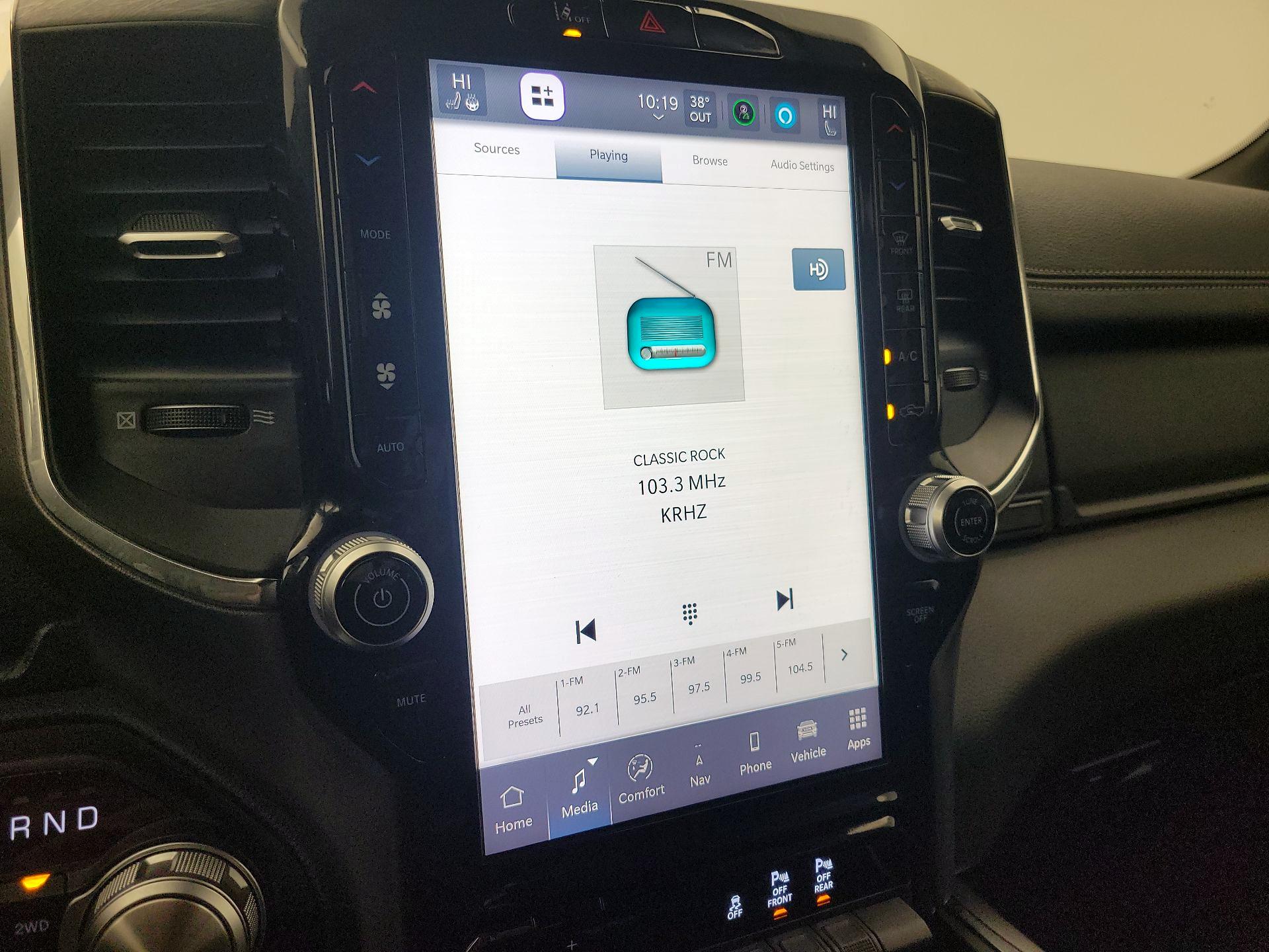 Thumbnail: 2025 RAM 1500 - 16