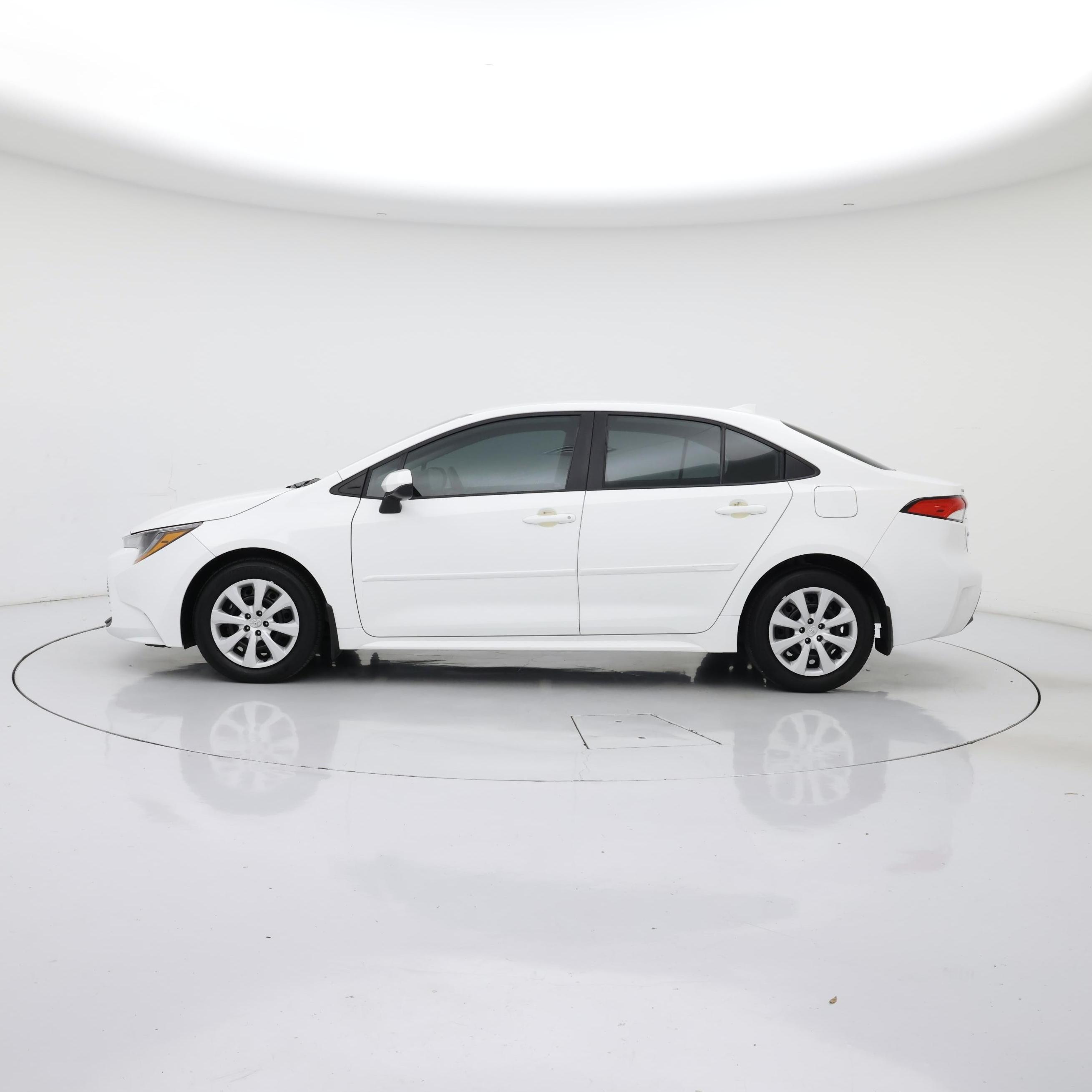 Thumbnail: 2024 Toyota Corolla - 3