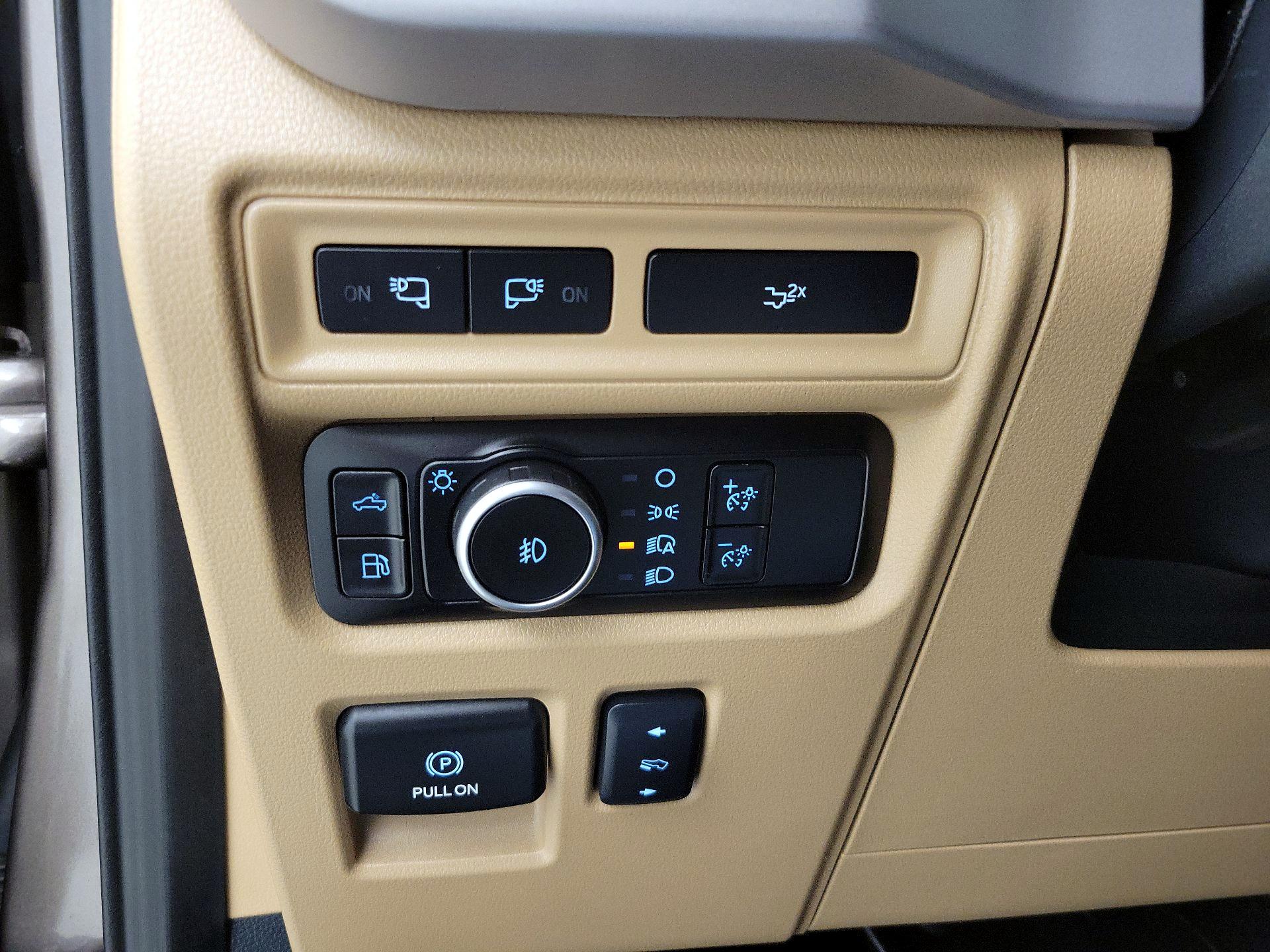 Thumbnail: 2023 Ford F-150 - 13