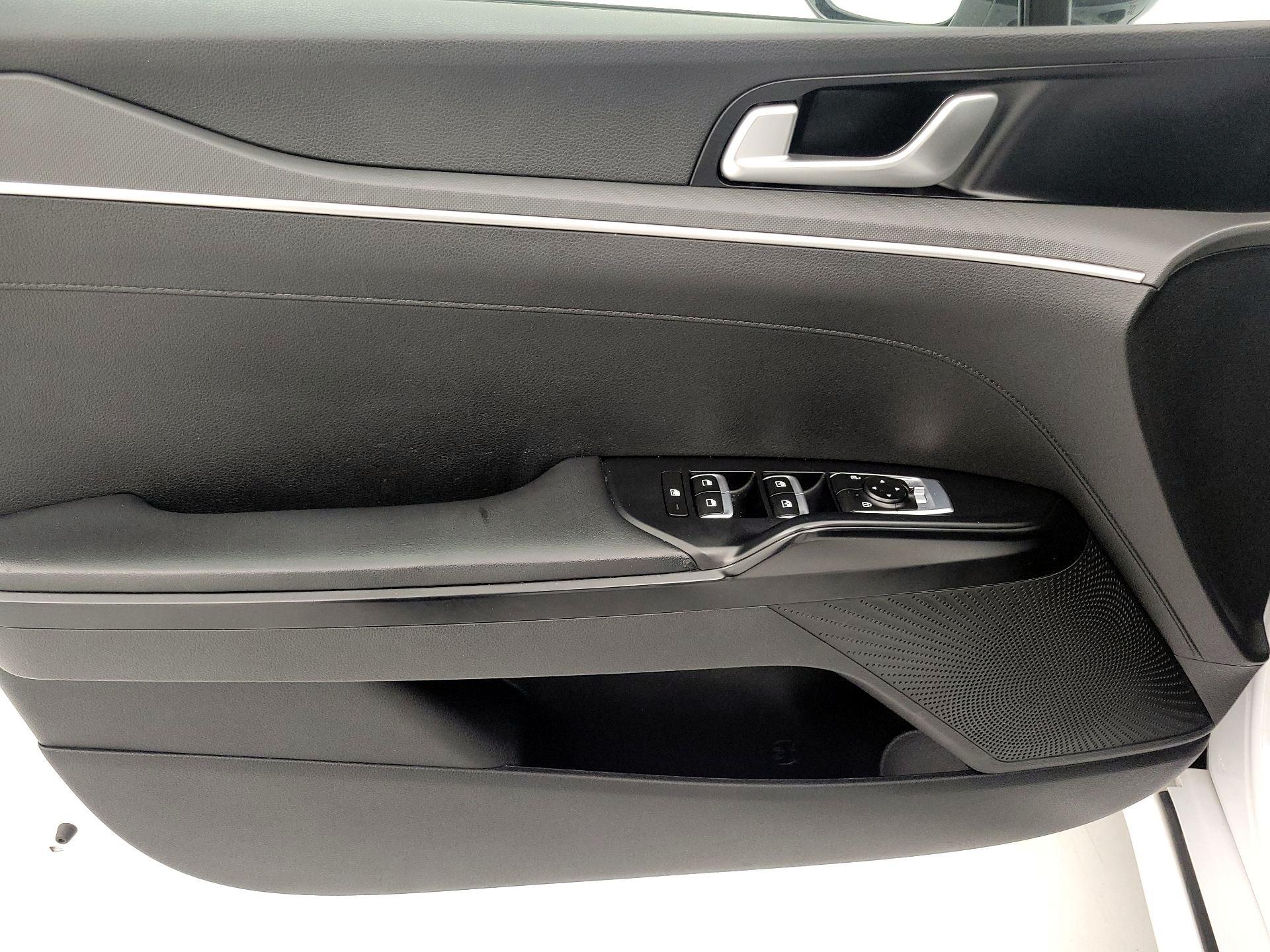 Thumbnail: 2023 Kia K5 - 12