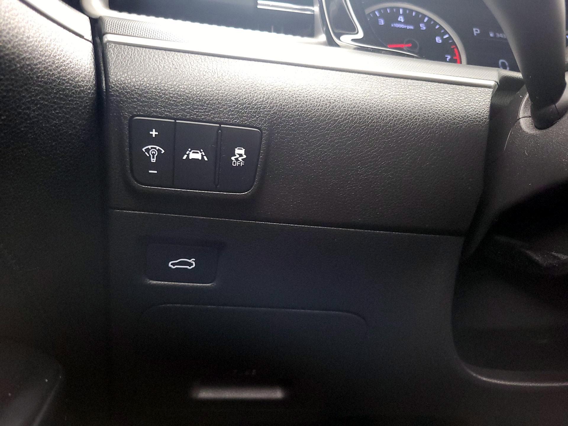 Thumbnail: 2023 Kia K5 - 13