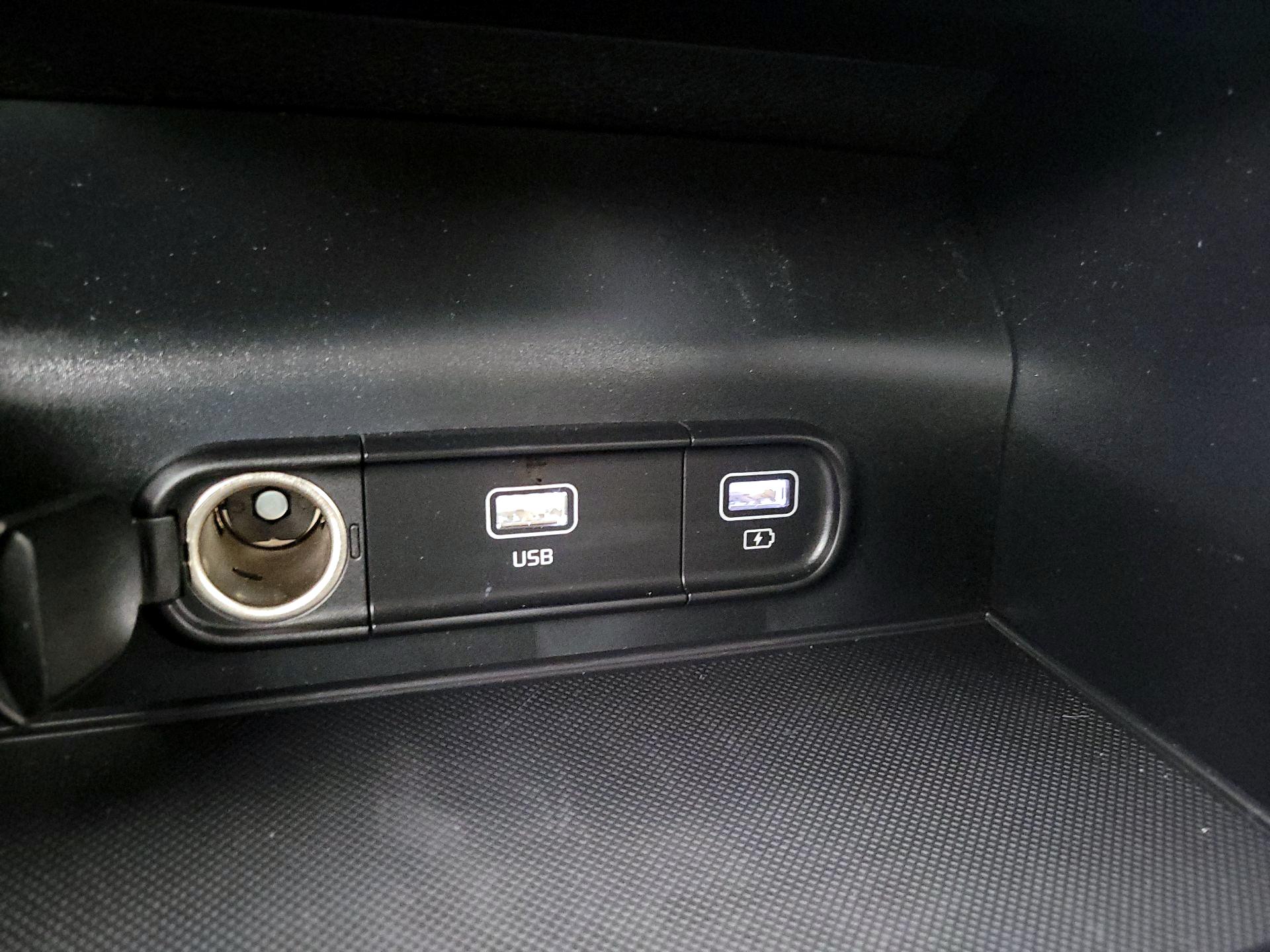 Thumbnail: 2023 Kia K5 - 19