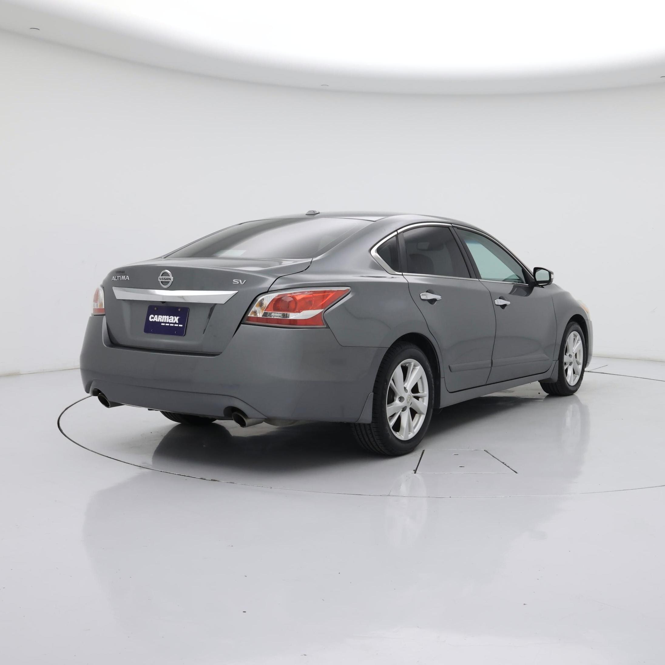 Thumbnail: 2015 Nissan Altima - 8