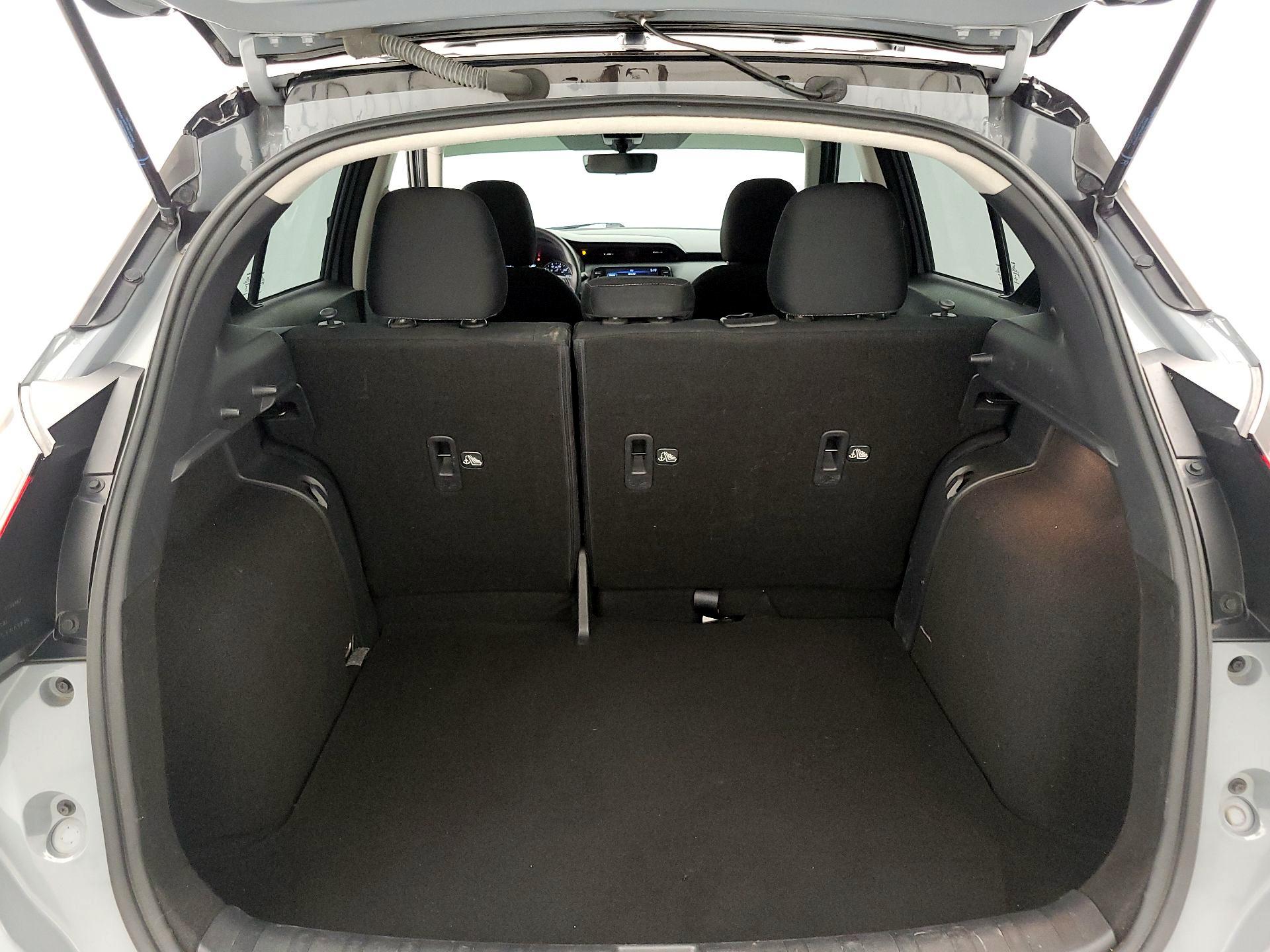 Thumbnail: 2023 Nissan Kicks - 19