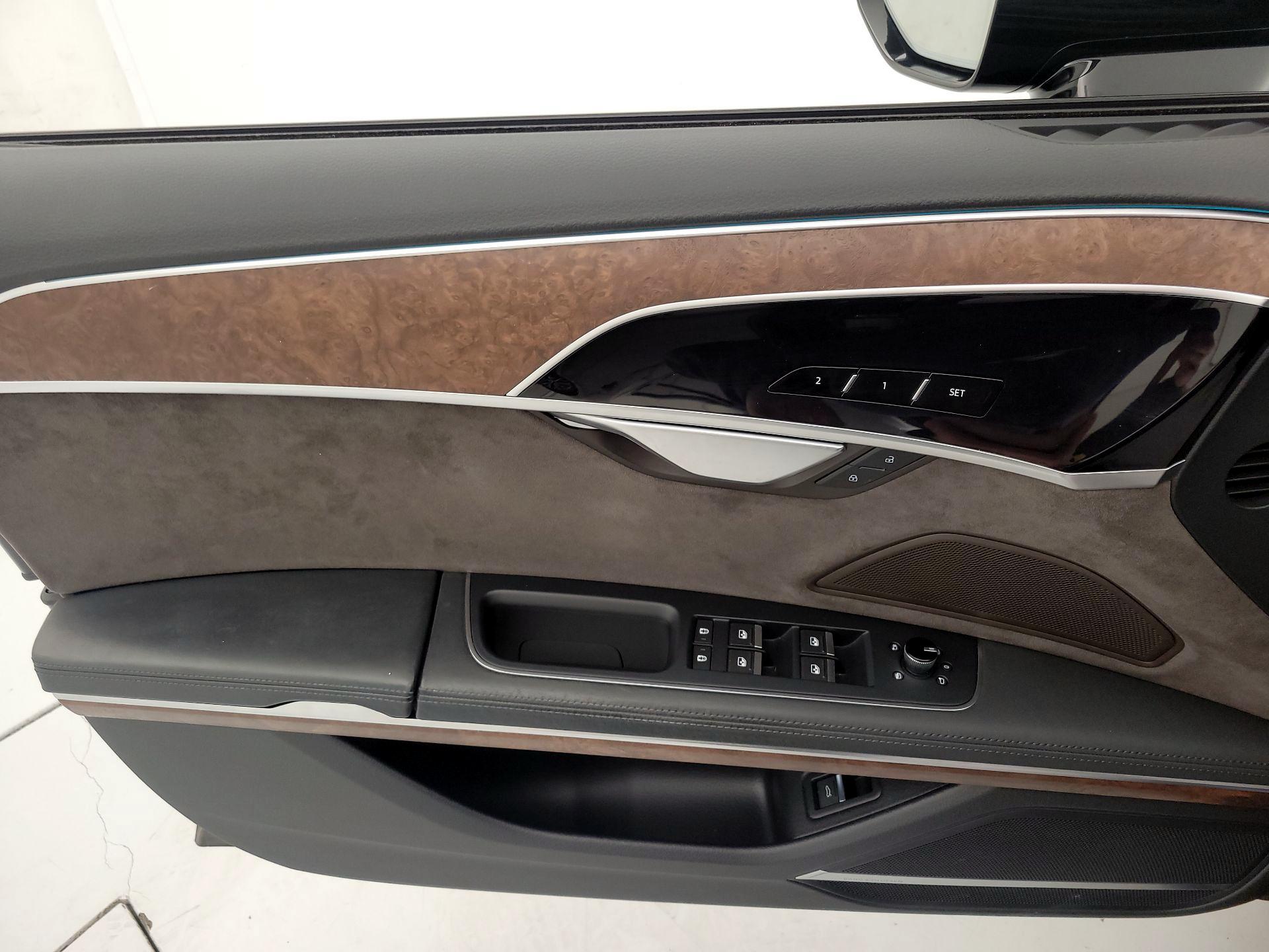 Thumbnail: 2021 Audi A8 - 12