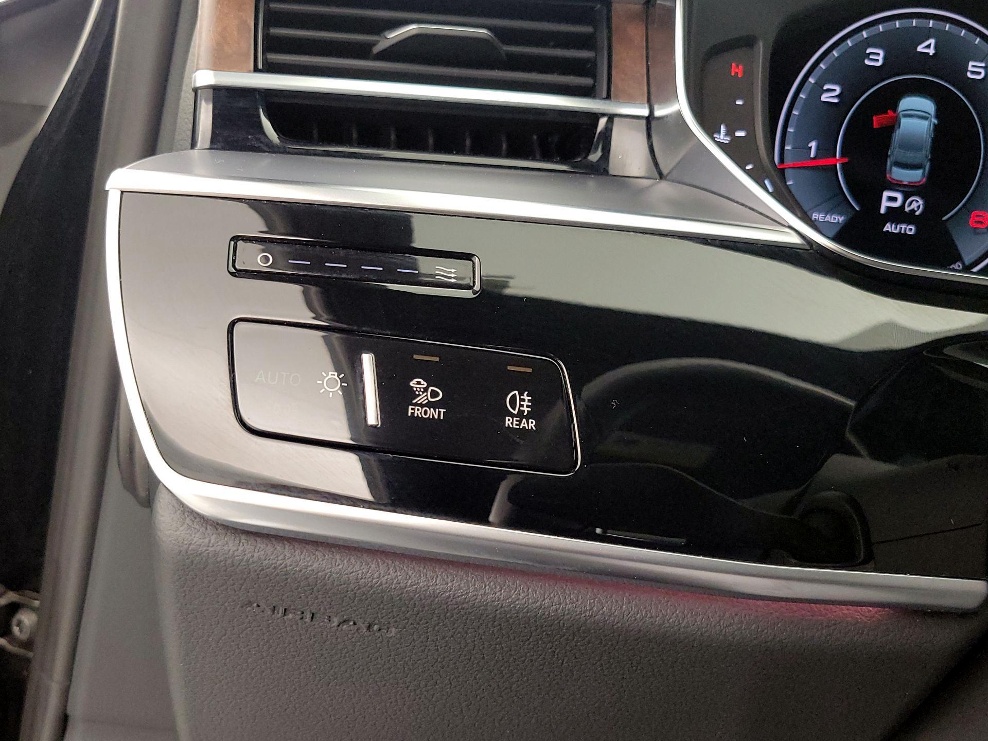 Thumbnail: 2021 Audi A8 - 13