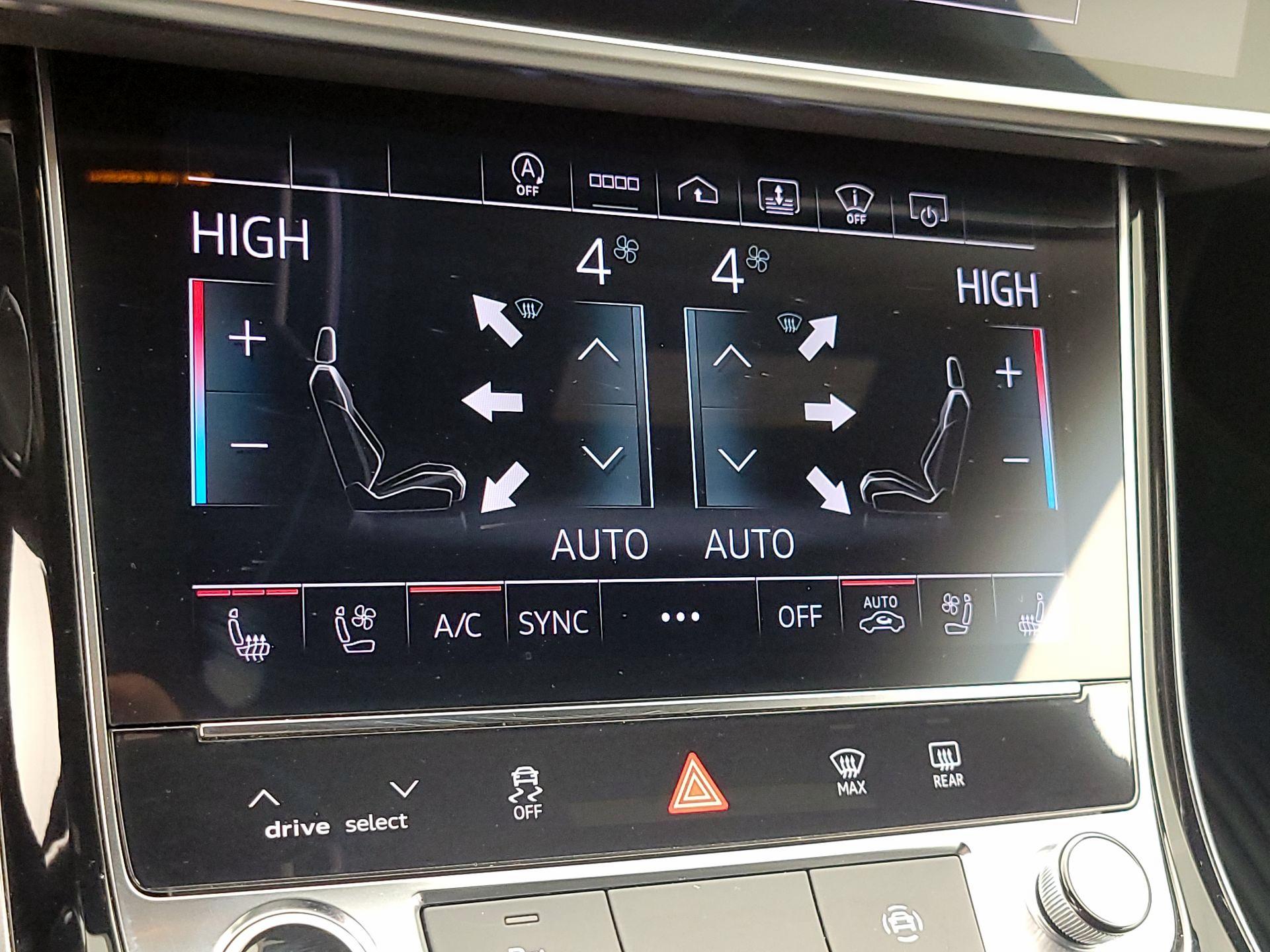 Thumbnail: 2021 Audi A8 - 17