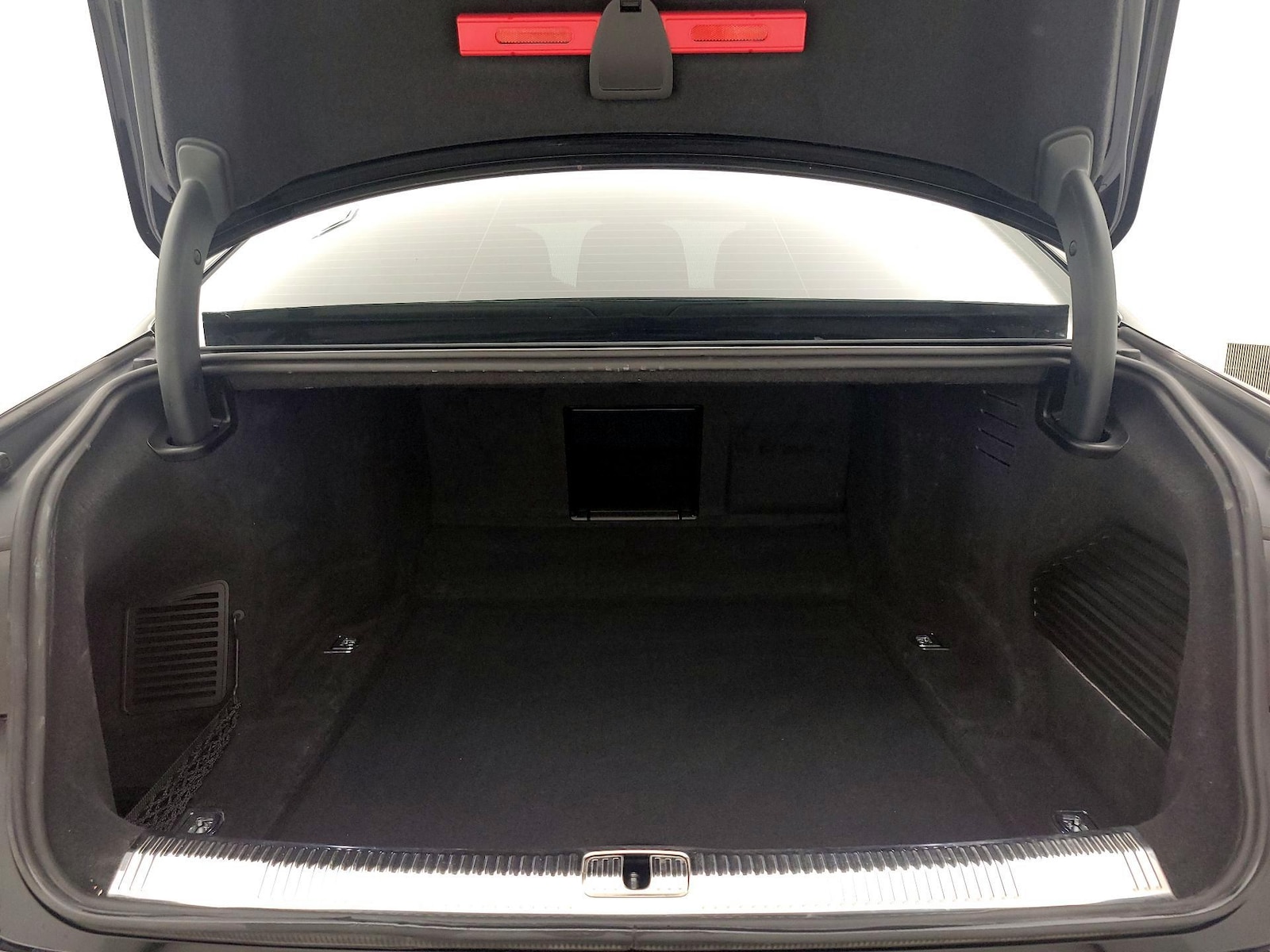 2021 Audi A8 Base - Photo 23