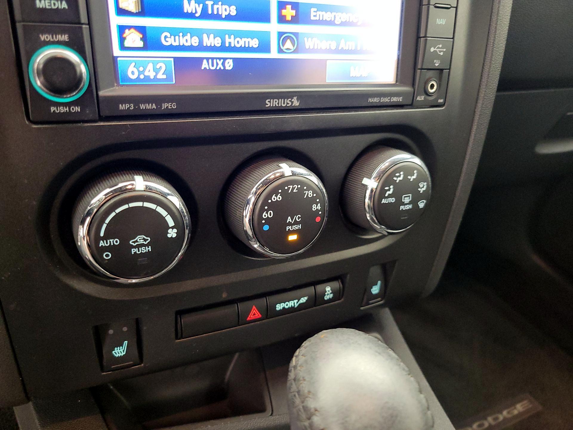 Thumbnail: 2014 Dodge Challenger - 16