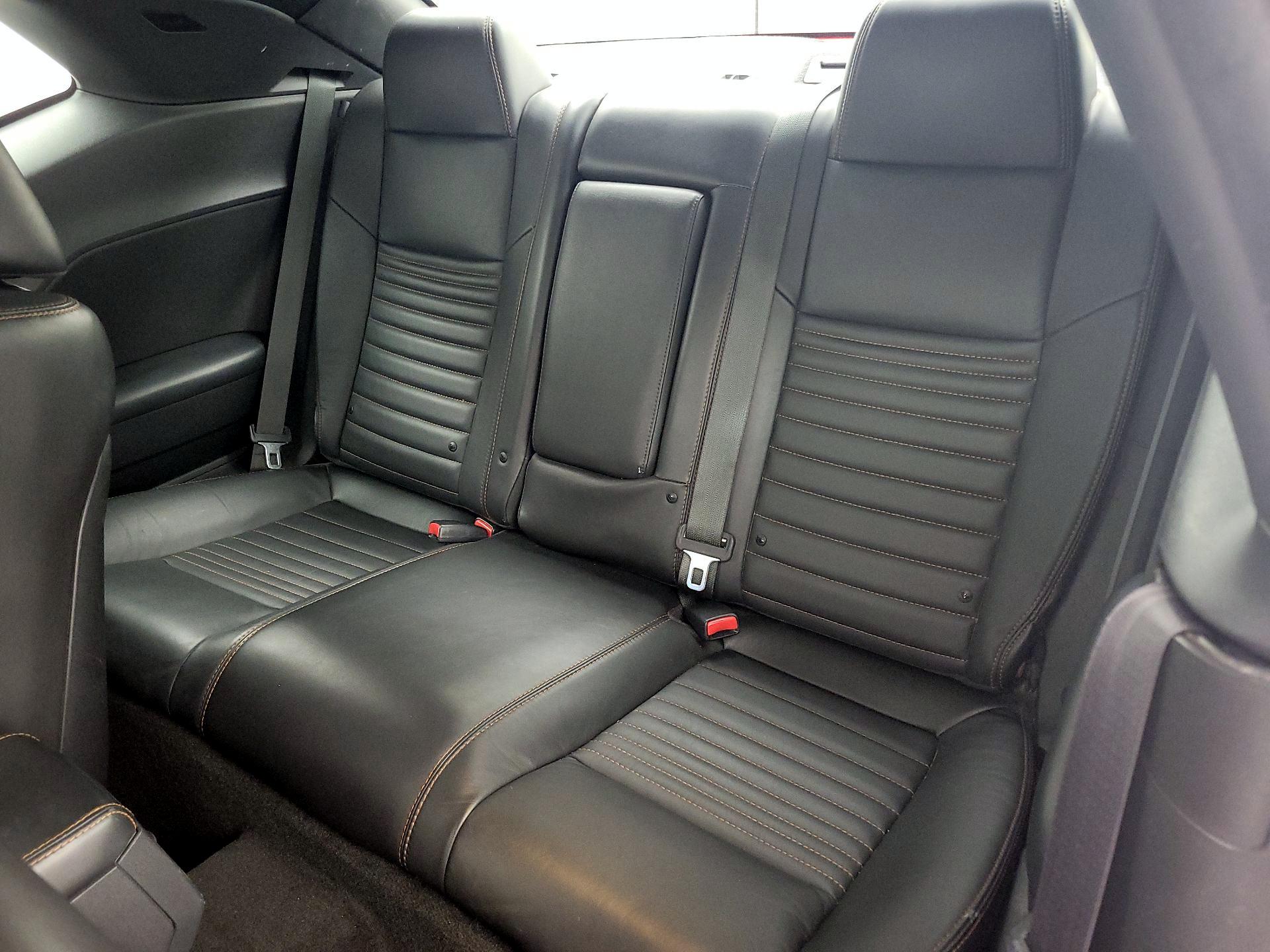 Thumbnail: 2014 Dodge Challenger - 20