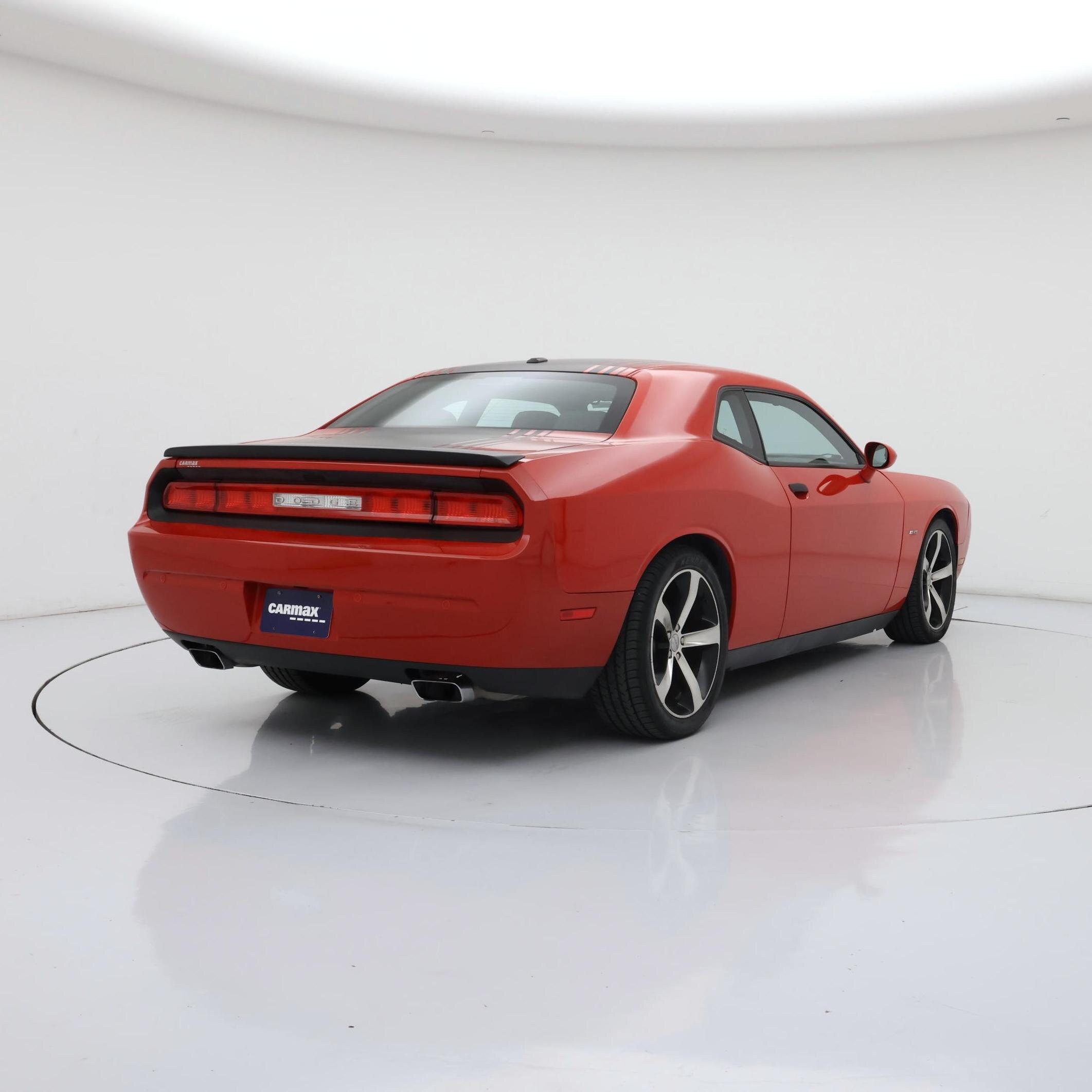 Thumbnail: 2014 Dodge Challenger - 8