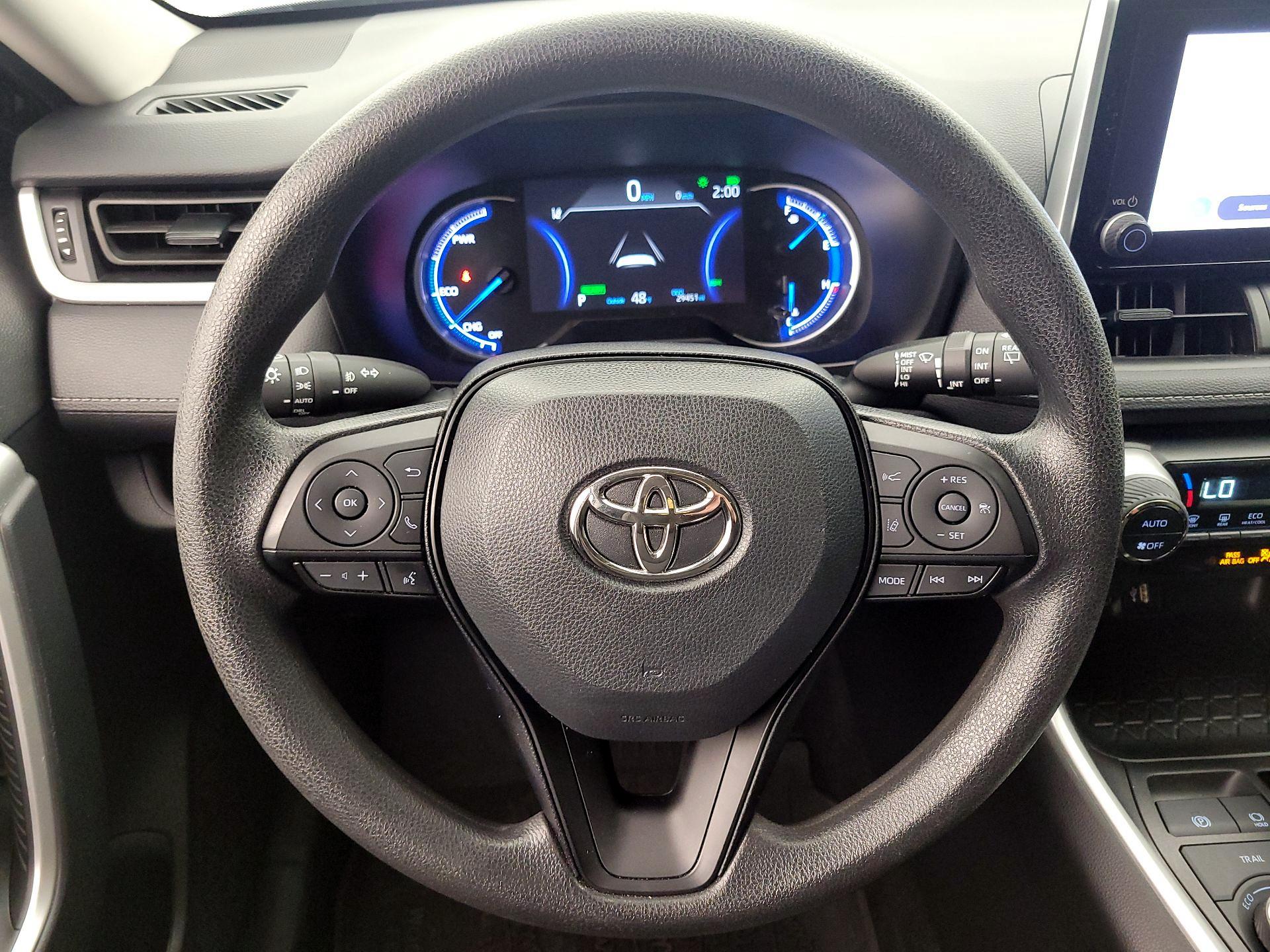 Thumbnail: 2023 Toyota RAV4 - 10