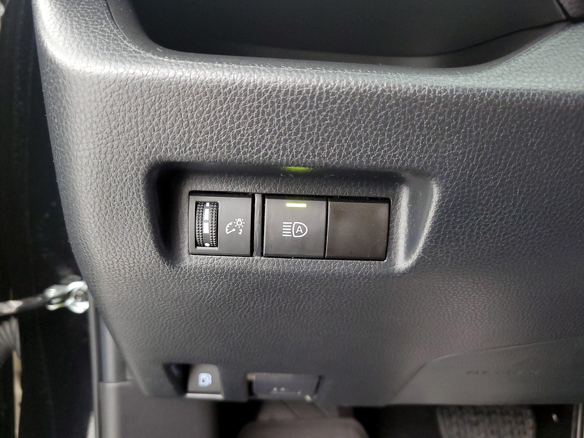 Thumbnail: 2023 Toyota RAV4 - 13