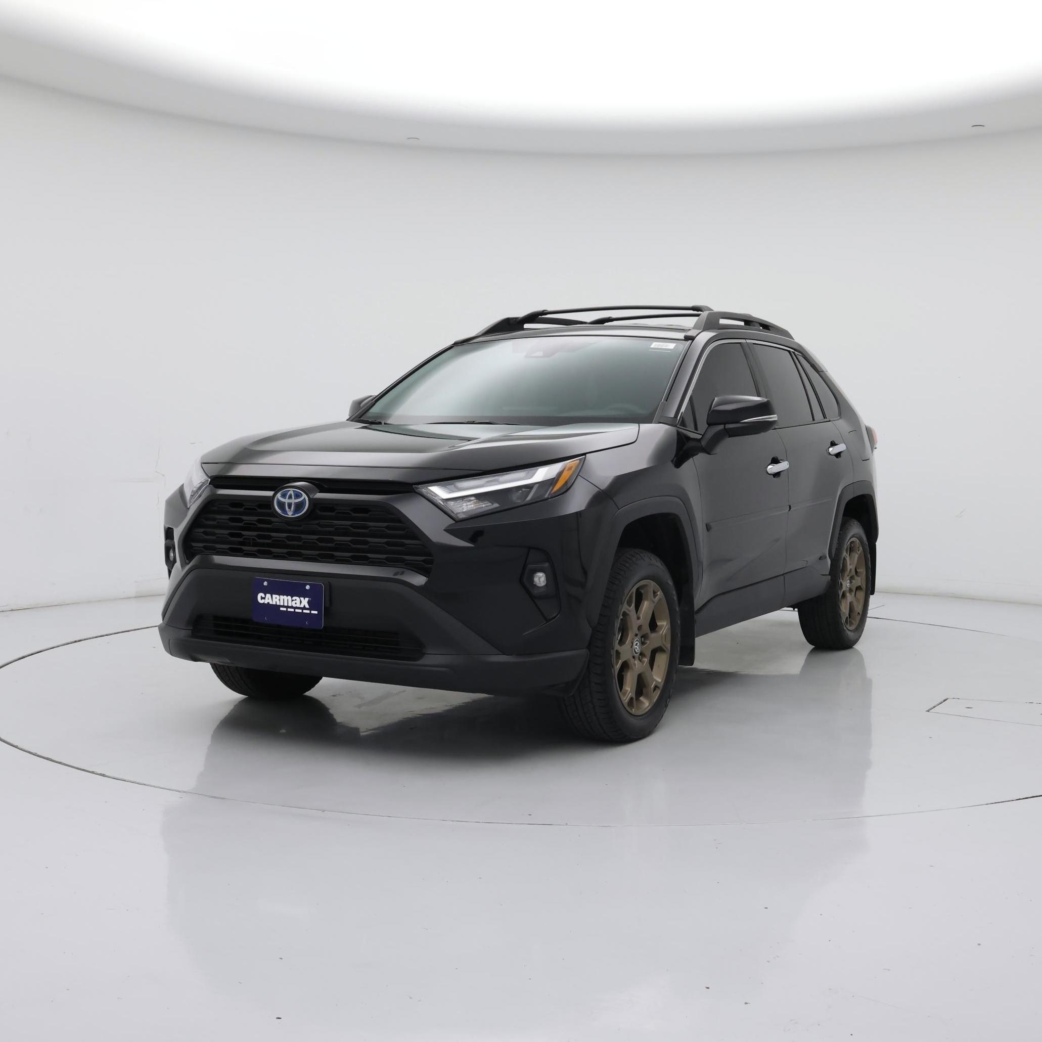 Thumbnail: 2023 Toyota RAV4 - 4