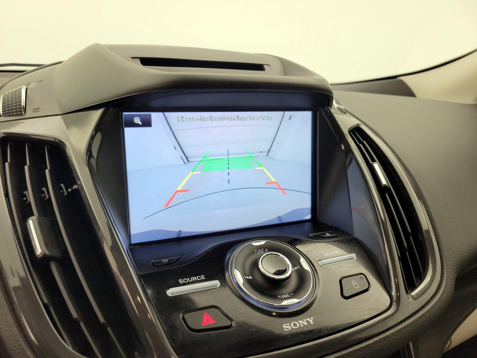 Thumbnail: 2015 Ford Escape - 15