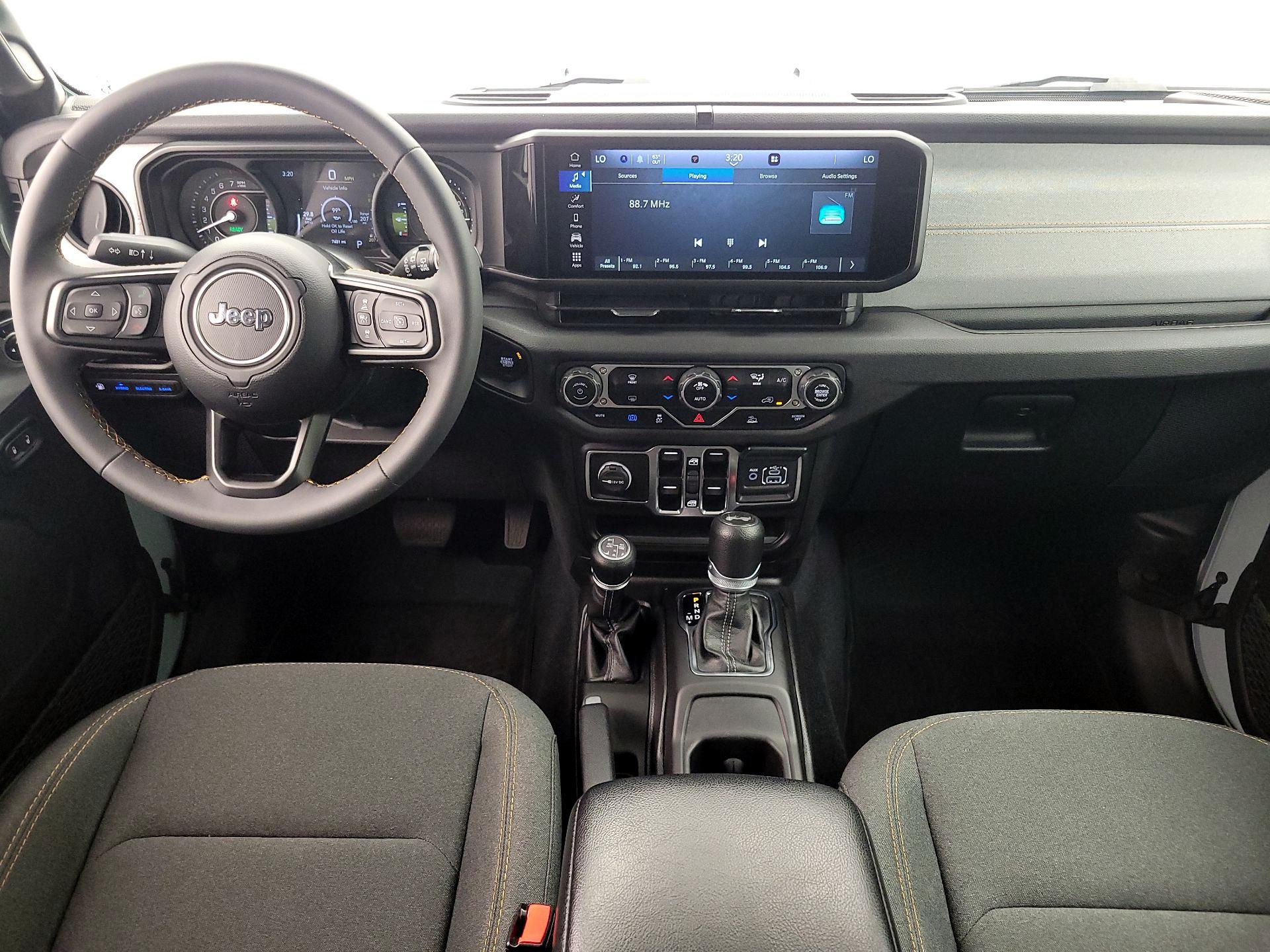 Thumbnail: 2024 Jeep Wrangler - 9